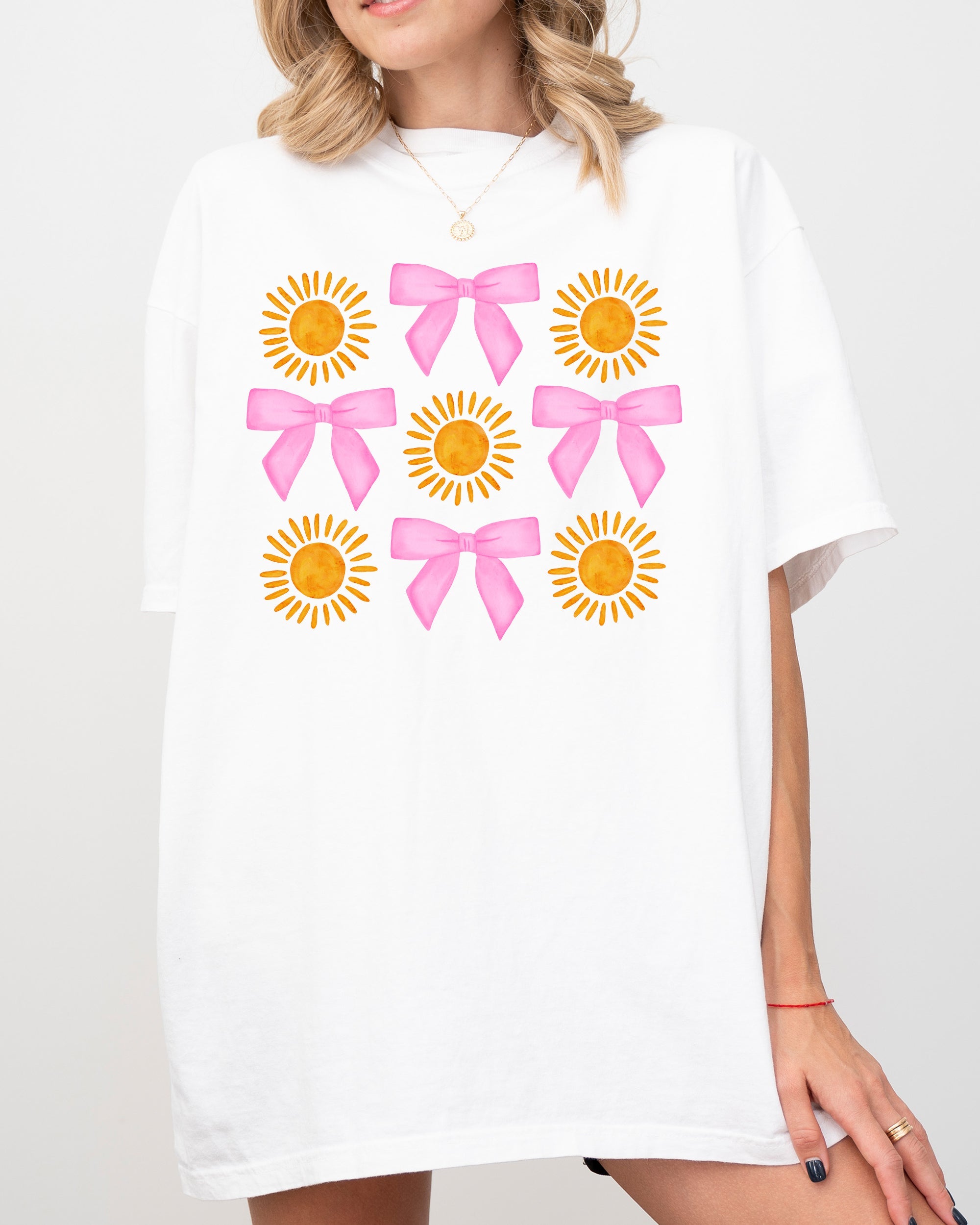Hot Girl Summer Beach Vibes Ribbon Coquette Summer Sun Bow Design Comfort Colors Tee