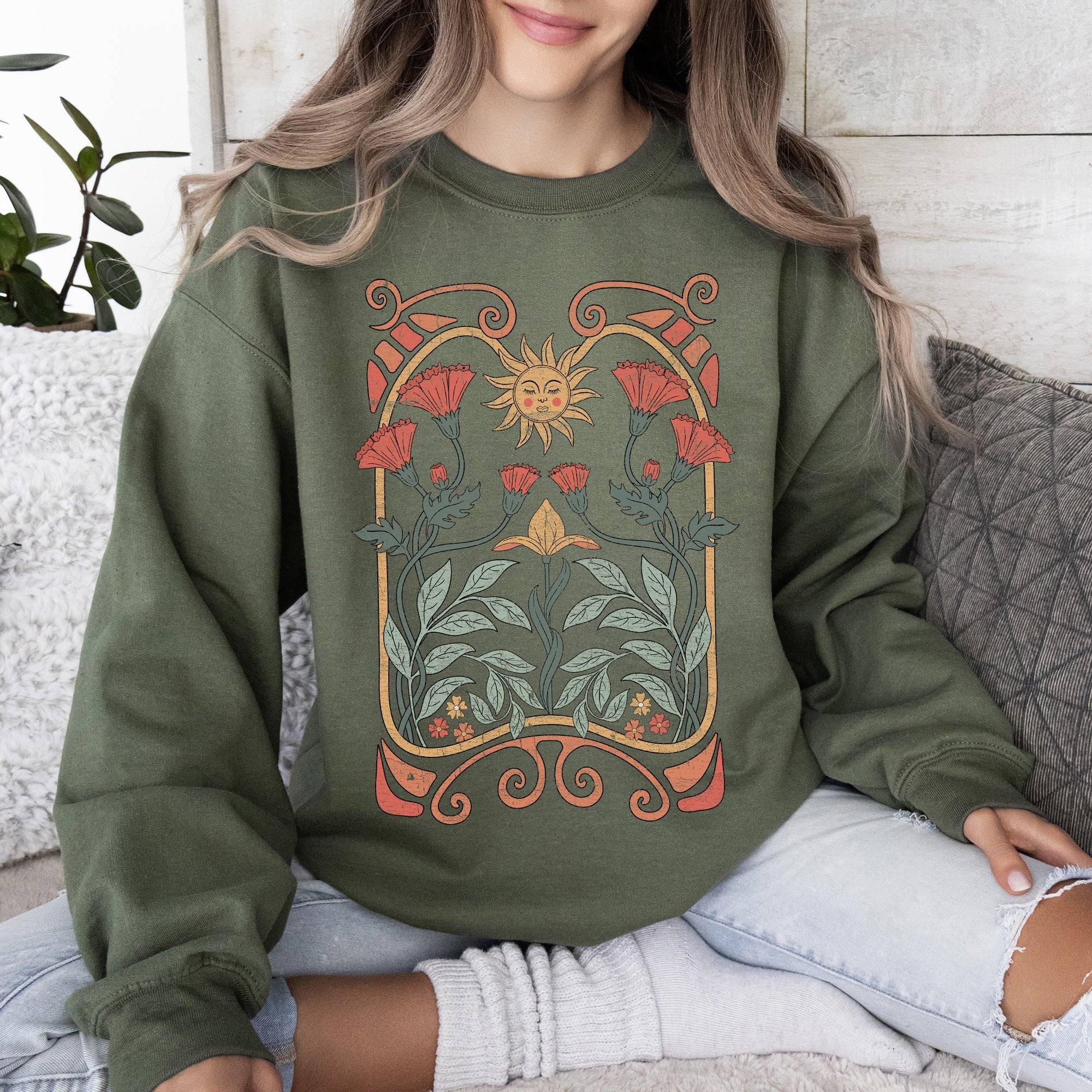 Sun Art Deco Design Celestial Art Nouveau Solar Rays And Stars Motif Modern Sweatshirt