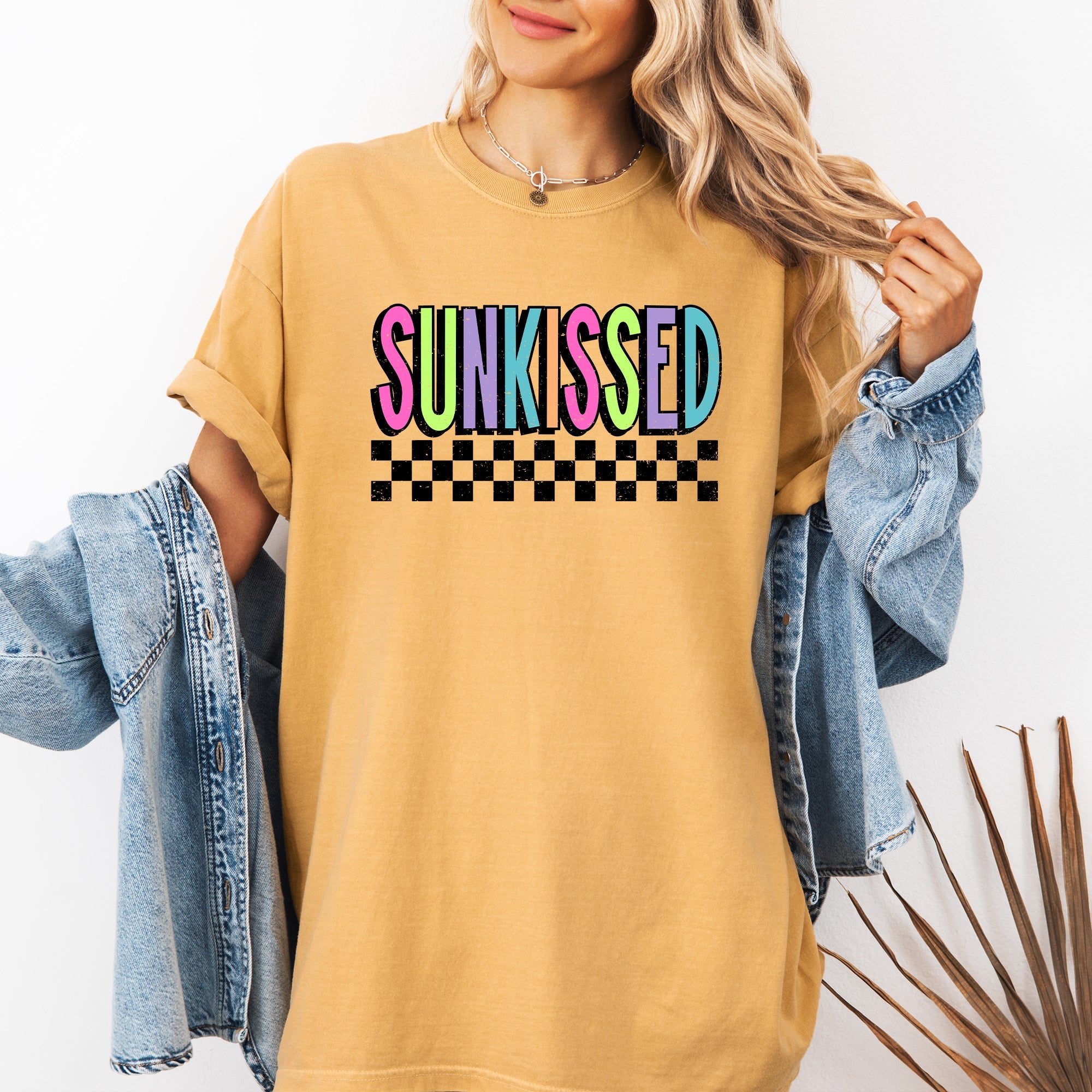 Sunkissed Retro Checkered Beach Summer Sunset Vibes Resort Edition Comfort Colors Tee