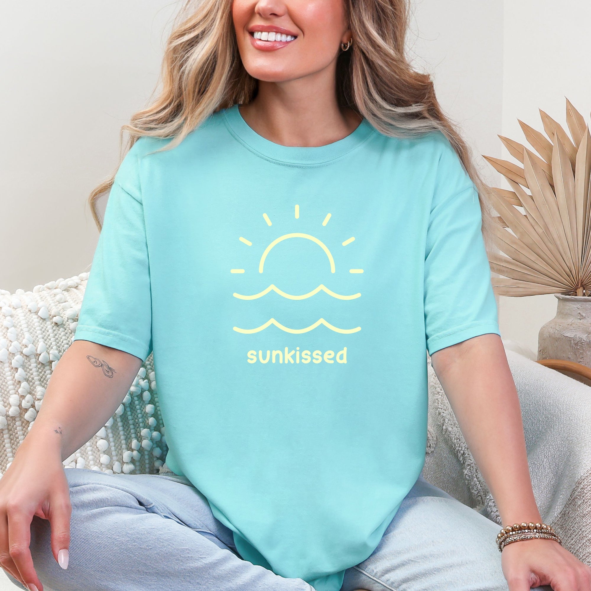 Sunkissed Retro Minimalist Sunshine Beach Summer Vibes Edition Comfort Colors Tee