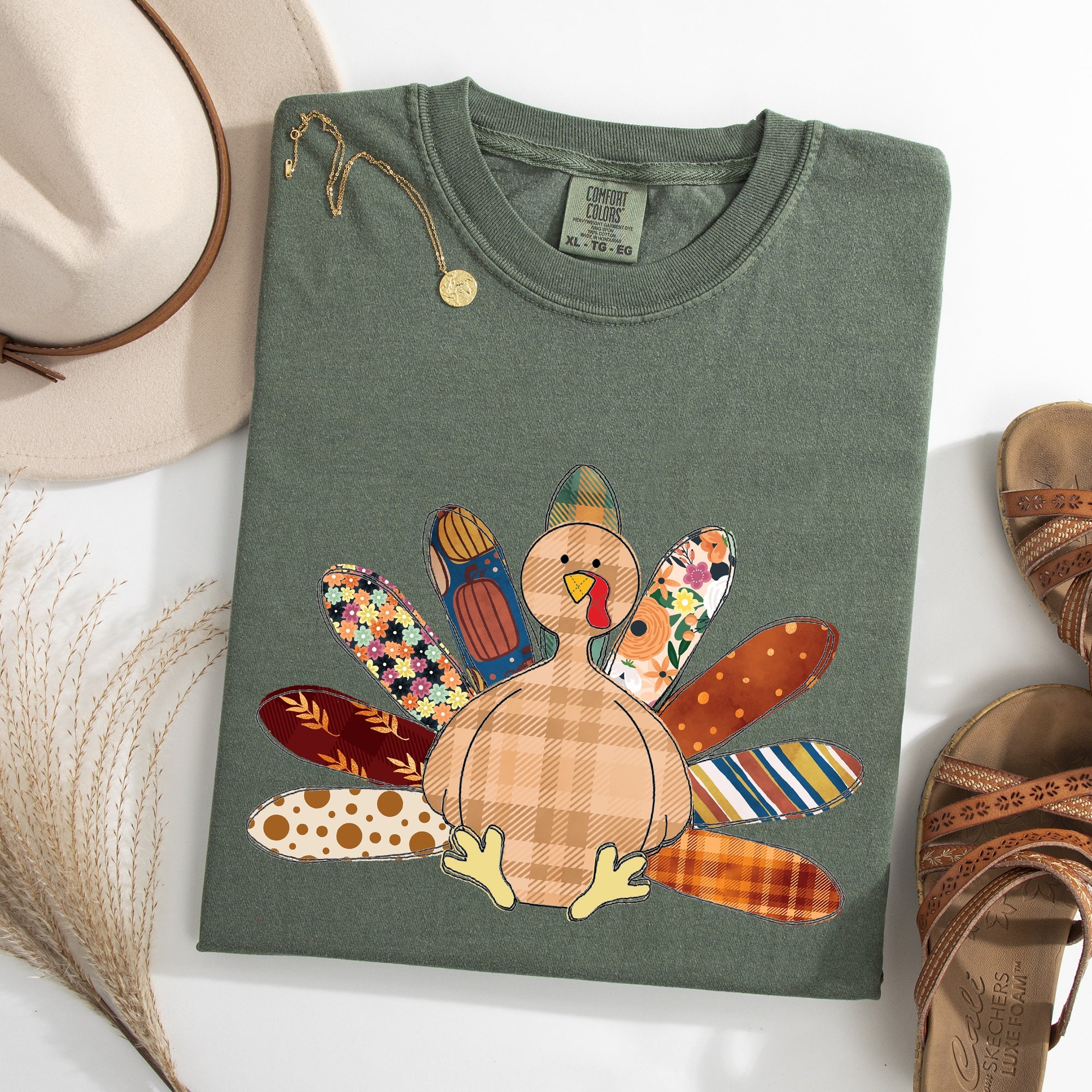 Thanksgiving Turkey Plaid Print Cute Autumn Patterns Vintage Cozy Rustic Graphic Comfort Colors Tee