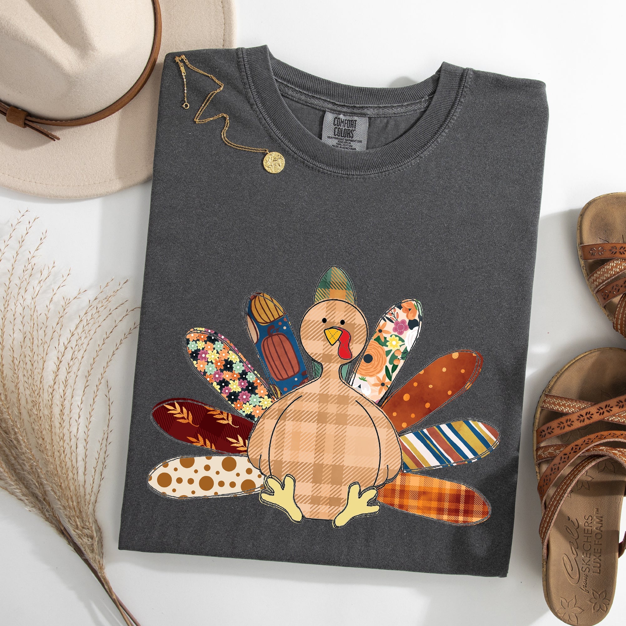 Thanksgiving Turkey Plaid Print Cute Autumn Patterns Vintage Cozy Rustic Graphic Comfort Colors Tee