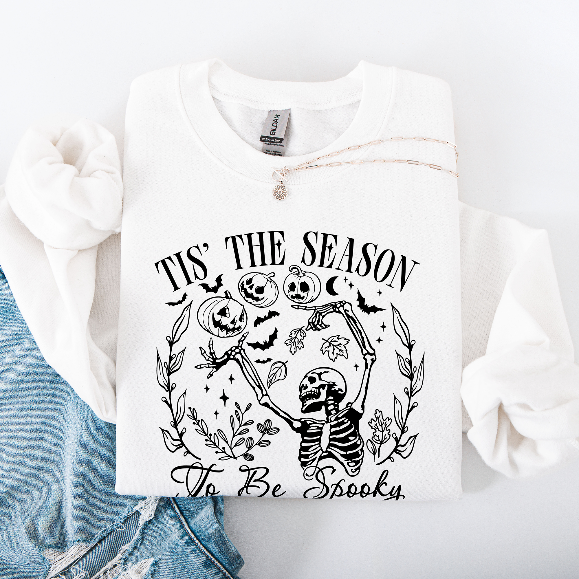 Tis The Season To Be Spooky Skeleton Halloween Retro Classic Ghoulish Festive Night Edition Sweatshirt