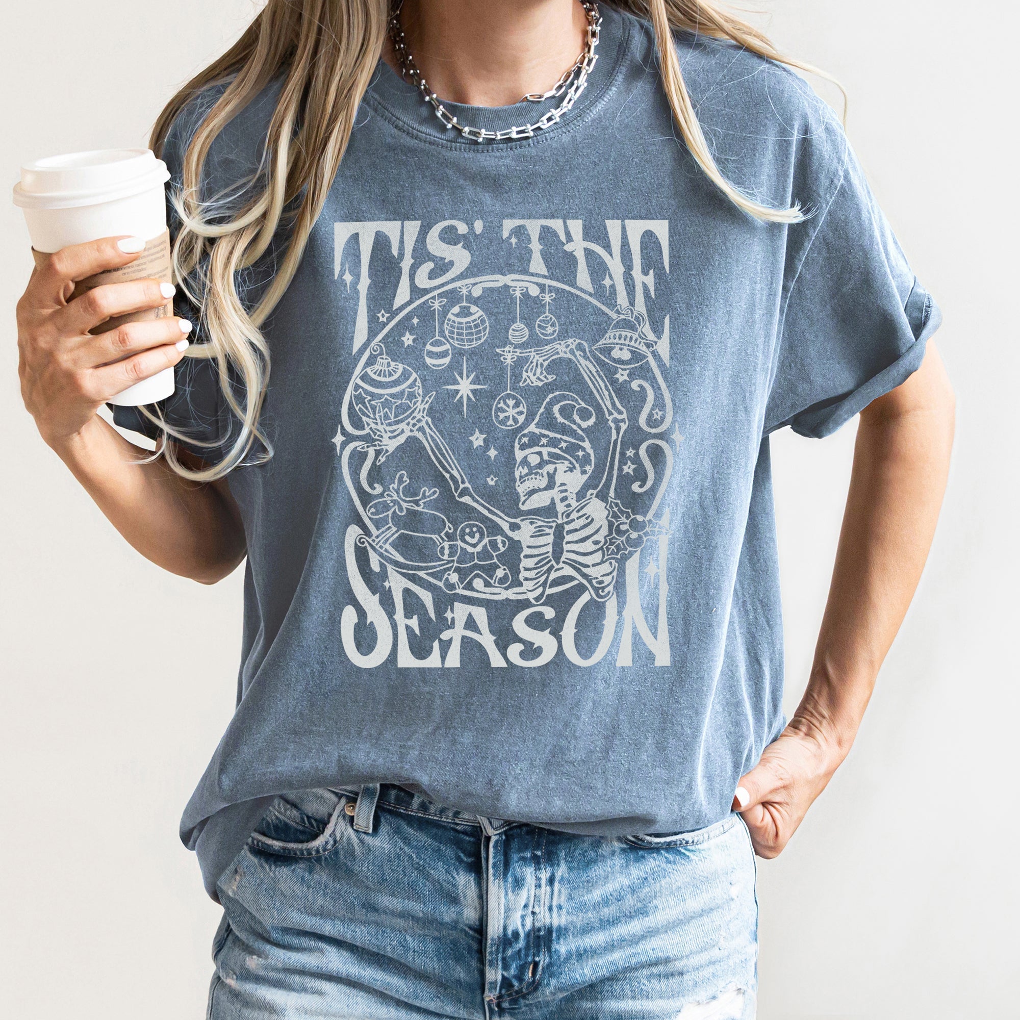 Tis The Season Christmas Skeleton Jolly Dancing Retro Vintage Comfort Colors Tee
