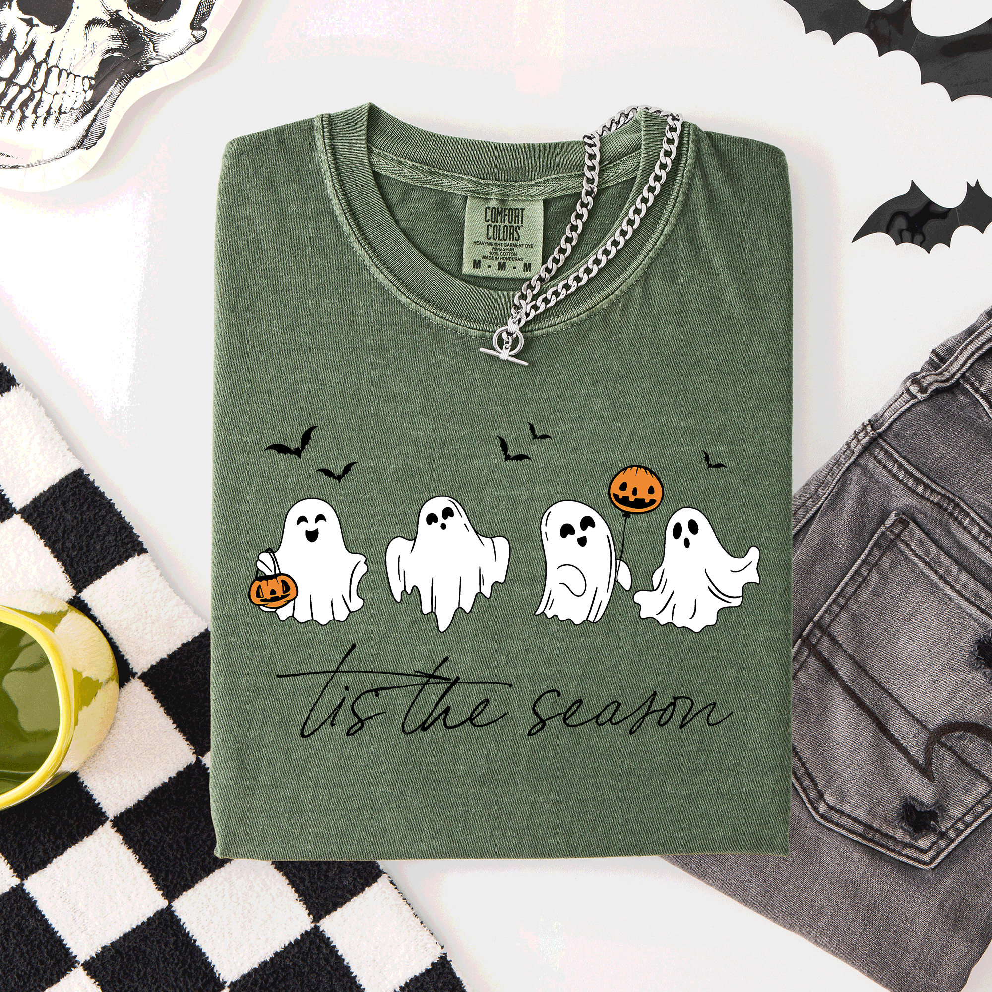 Tis The Season, Cute Ghosts Halloween Comfort Colors Tee