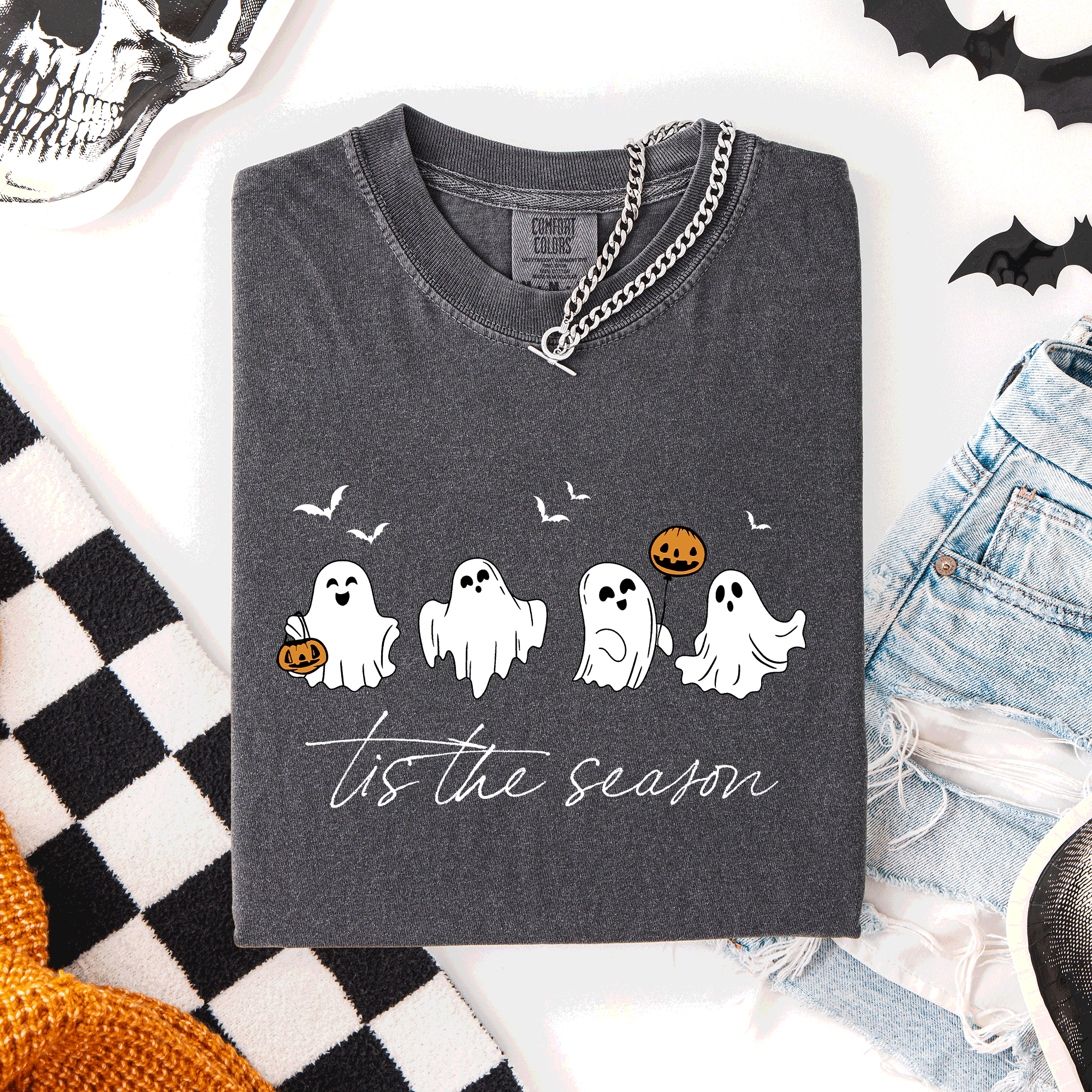 Tis The Season, Cute Ghosts Halloween Comfort Colors Tee