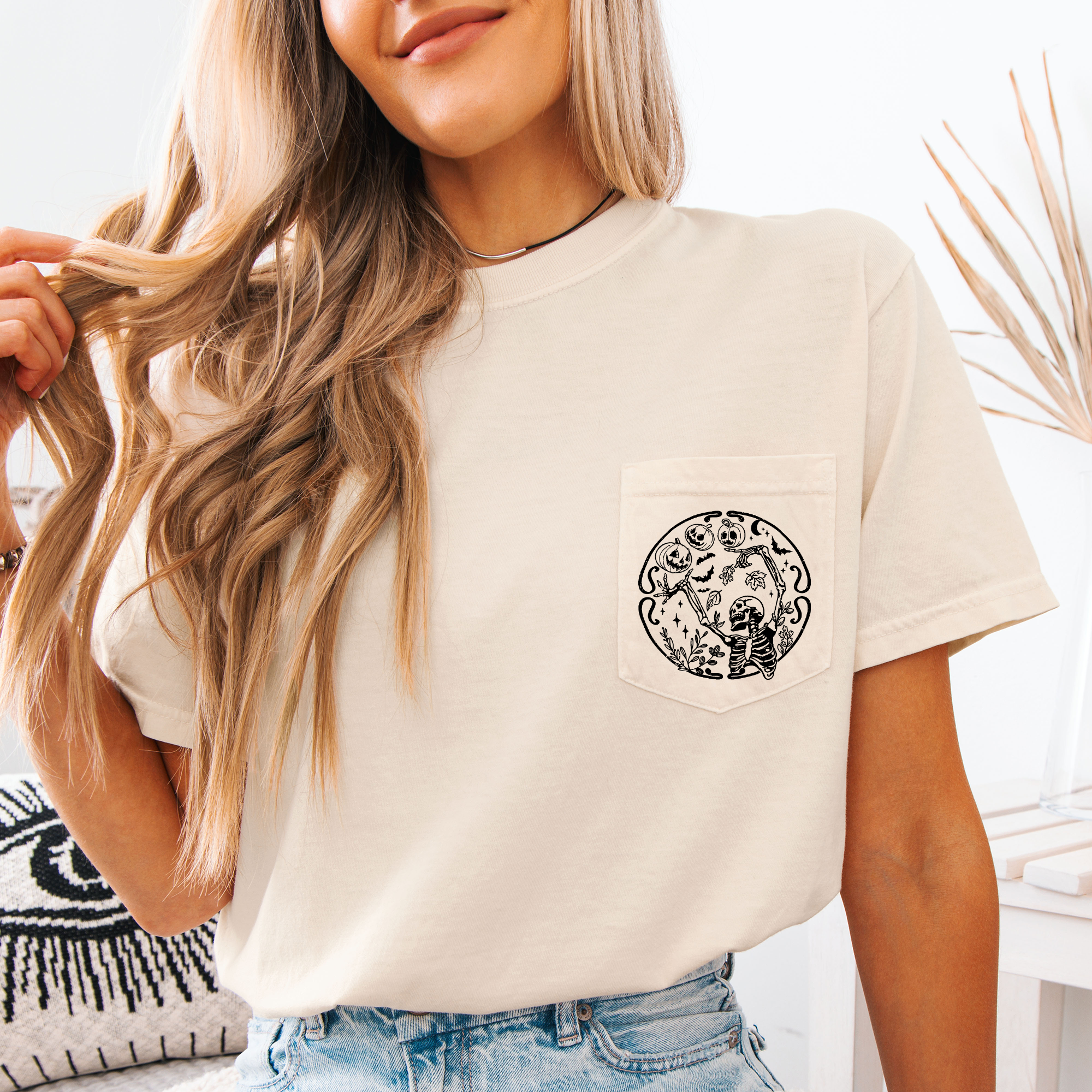 Tis The Season Spooky Skeleton Funny Halloween Creepy Limited Edition Comfort Colors Tee