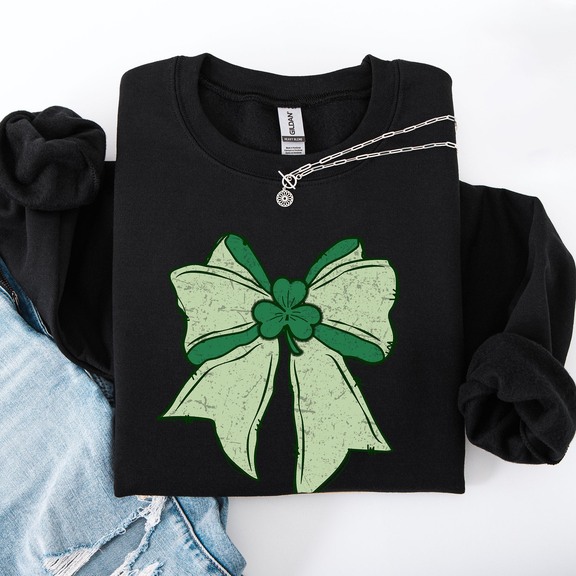 Vintage Bow Coquette St Patrick's Day Shamrock Clover Leprechaun Lucky Sweatshirt