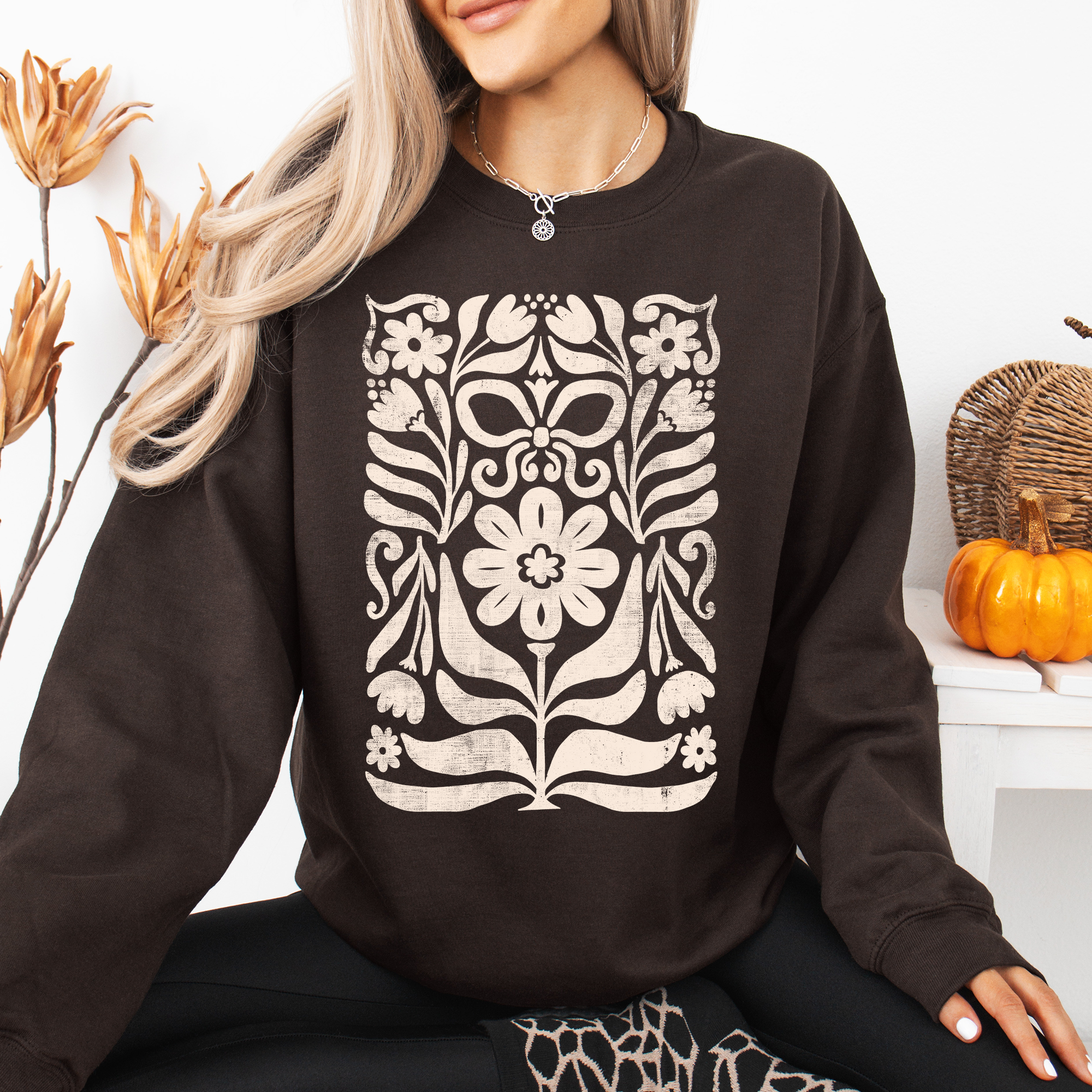 Vintage Folk Flower Pattern Boho Autumn Sunflowers Pumpkins Nature Inspired Sweatshirt
