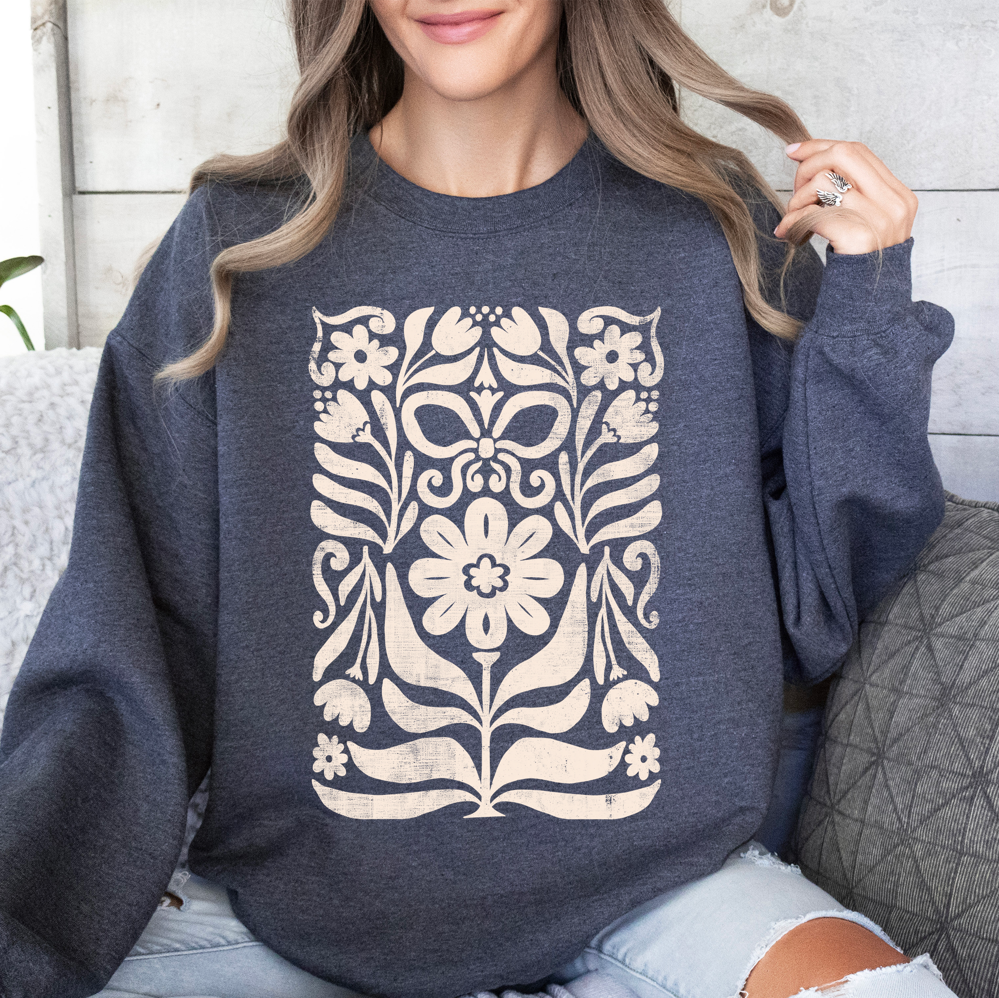 Vintage Folk Flower Pattern Boho Autumn Sunflowers Pumpkins Nature Inspired Sweatshirt