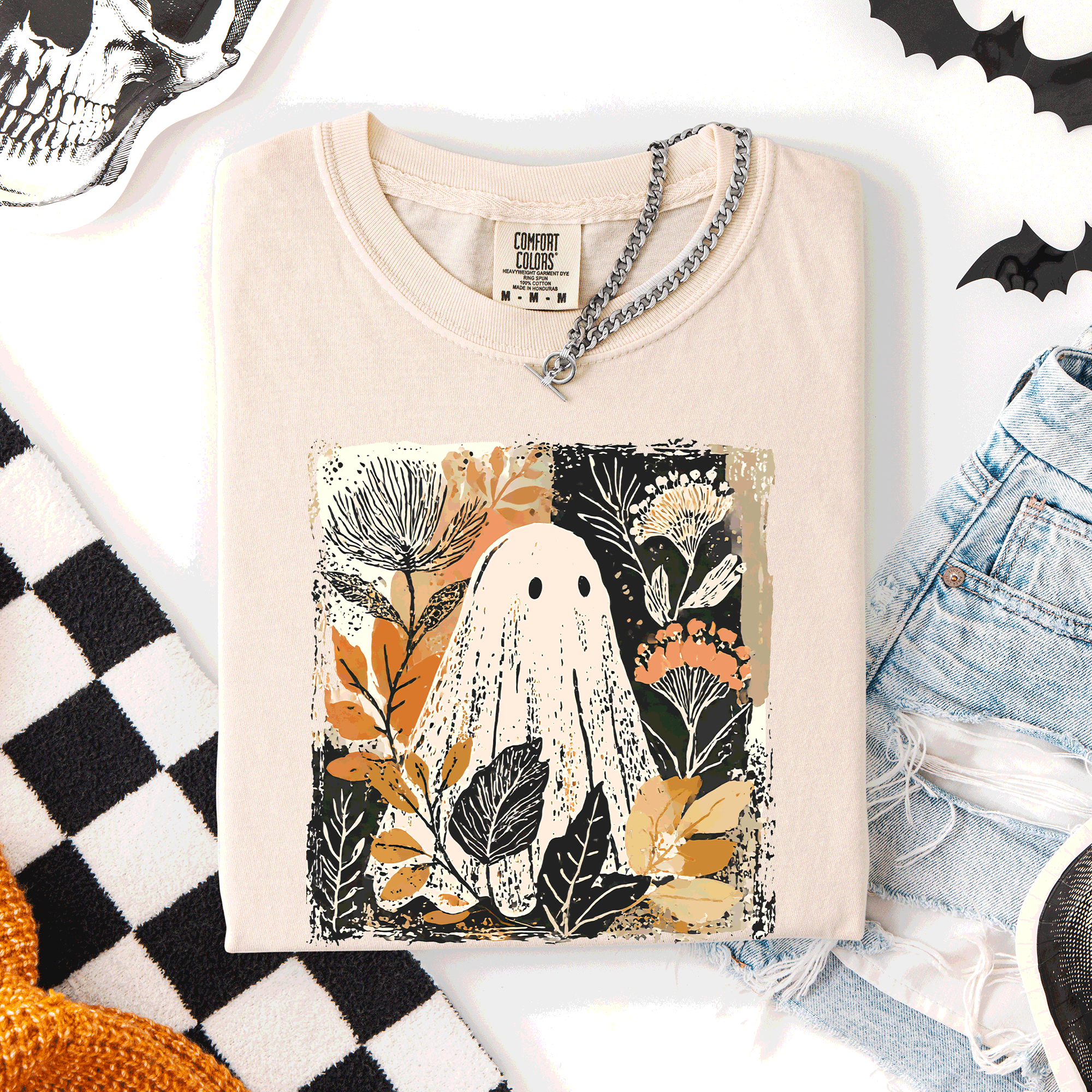 Vintage Ghost Halloween Botanical Floral Autumnal Charm Graphic Comfort Colors Tee