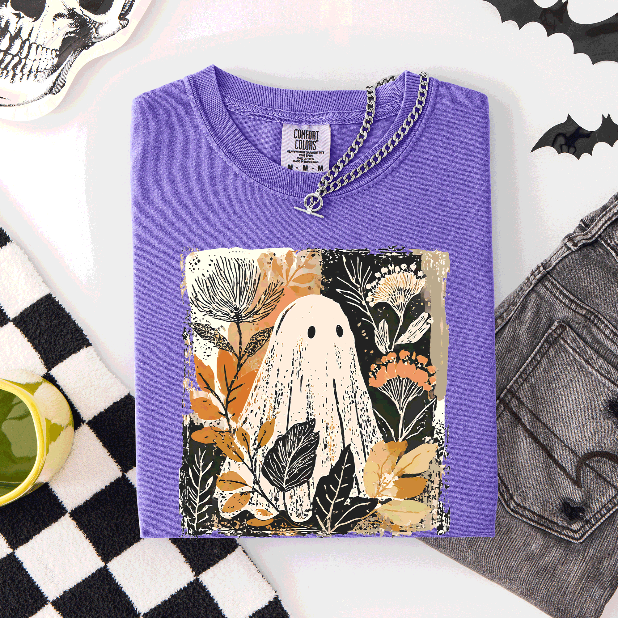 Vintage Ghost Halloween Botanical Floral Autumnal Charm Graphic Comfort Colors Tee