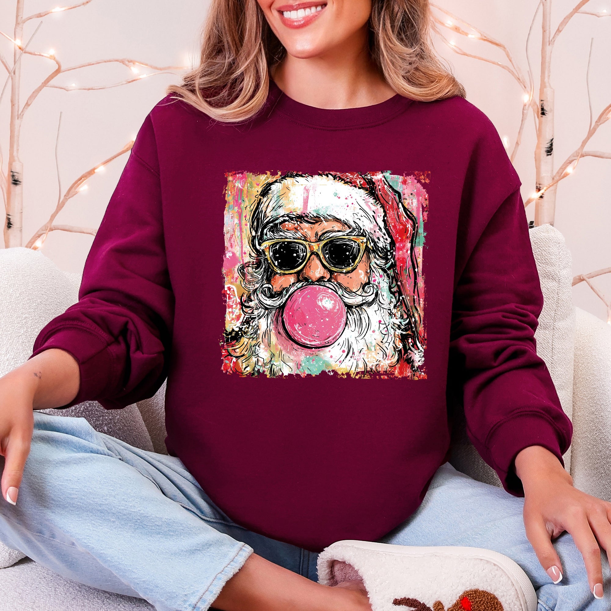 Vintage Santa Sketched Christmas Bubble Gum Illustration Retro Cozy Festive Seasonal Sweatshirt