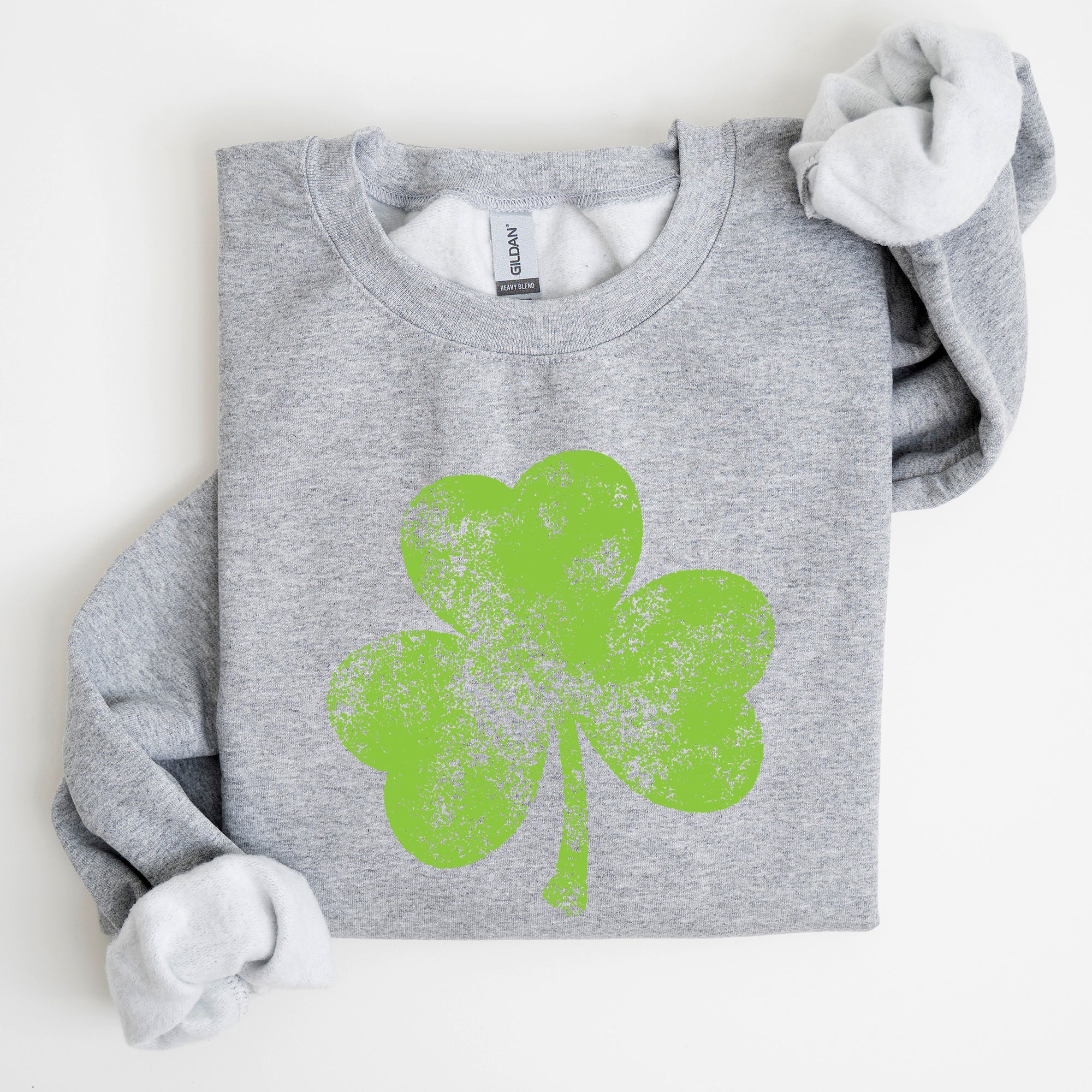 Vintage Shamrock St Patrick's Day Celebration Irish Pride Classic Motif For Festive Wear Sweatshirt
