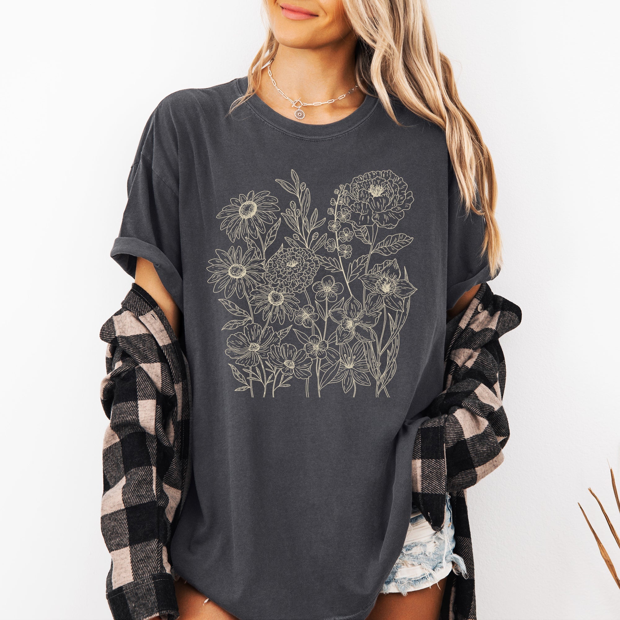 Vintage Wildflowers Minimalist Summer Floral Print Collection Comfort Colors Tee