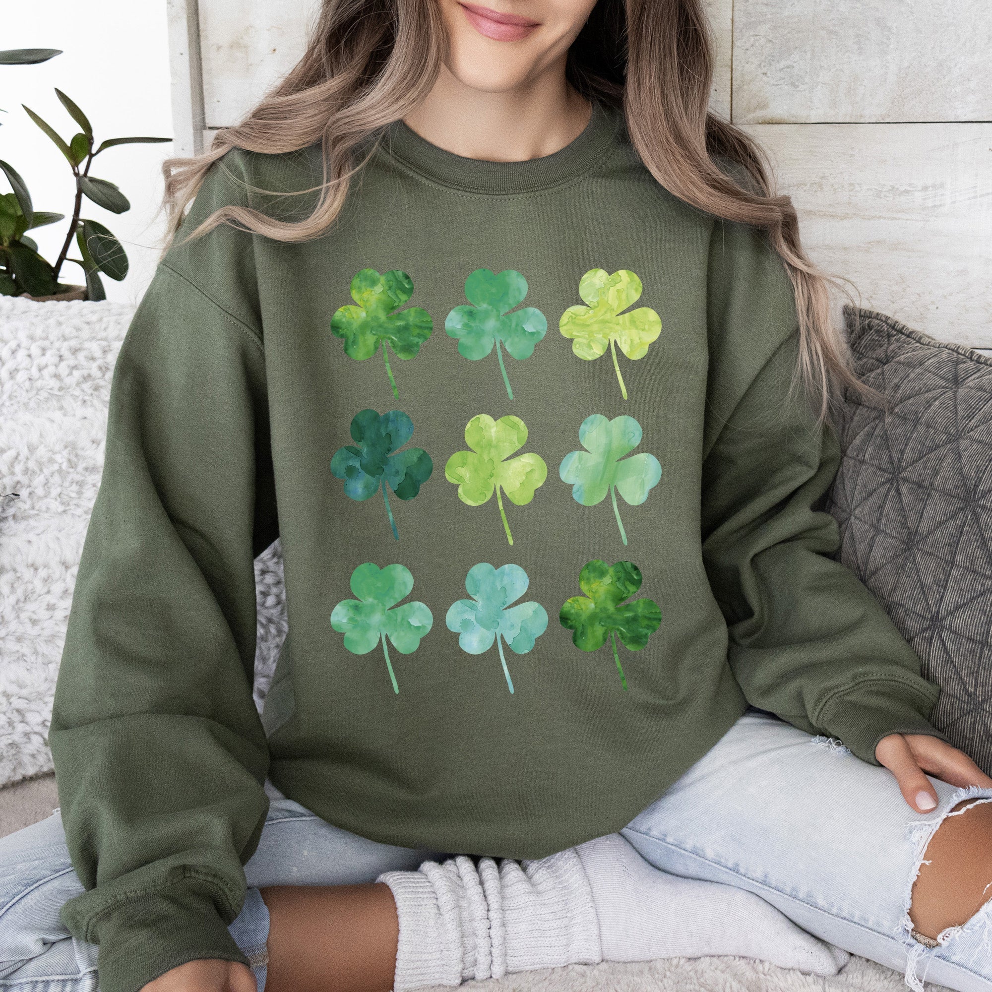 Watercolor Shamrocks In Rows St Patrick's Day Theme Artwork For Festive Gatherings Soft Cotton Blend Sweatshirt