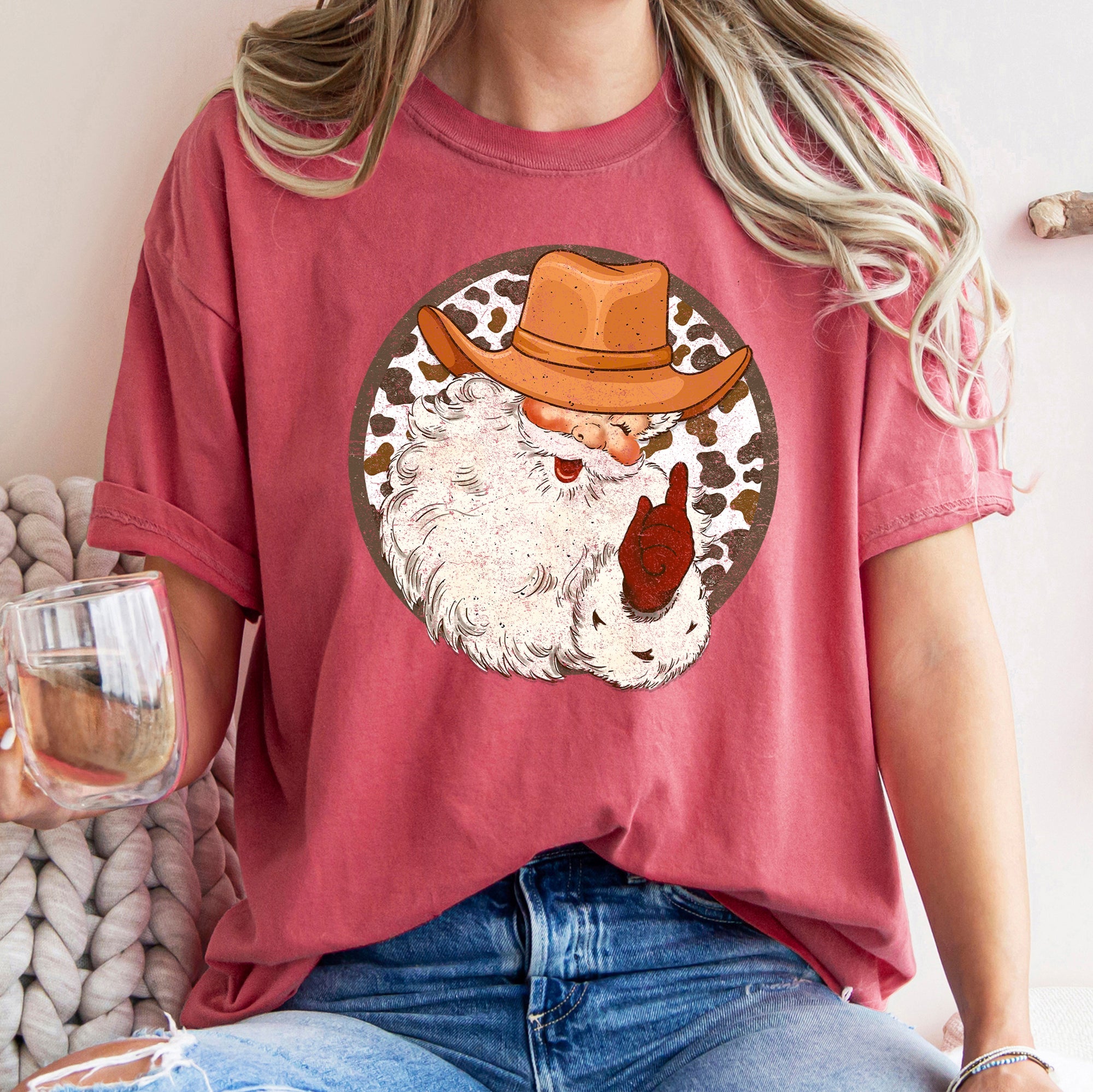 Western Cowboy Santa Hat Cow Print Christmas Retro Vintage Western Holiday Theme Comfort Colors Tee