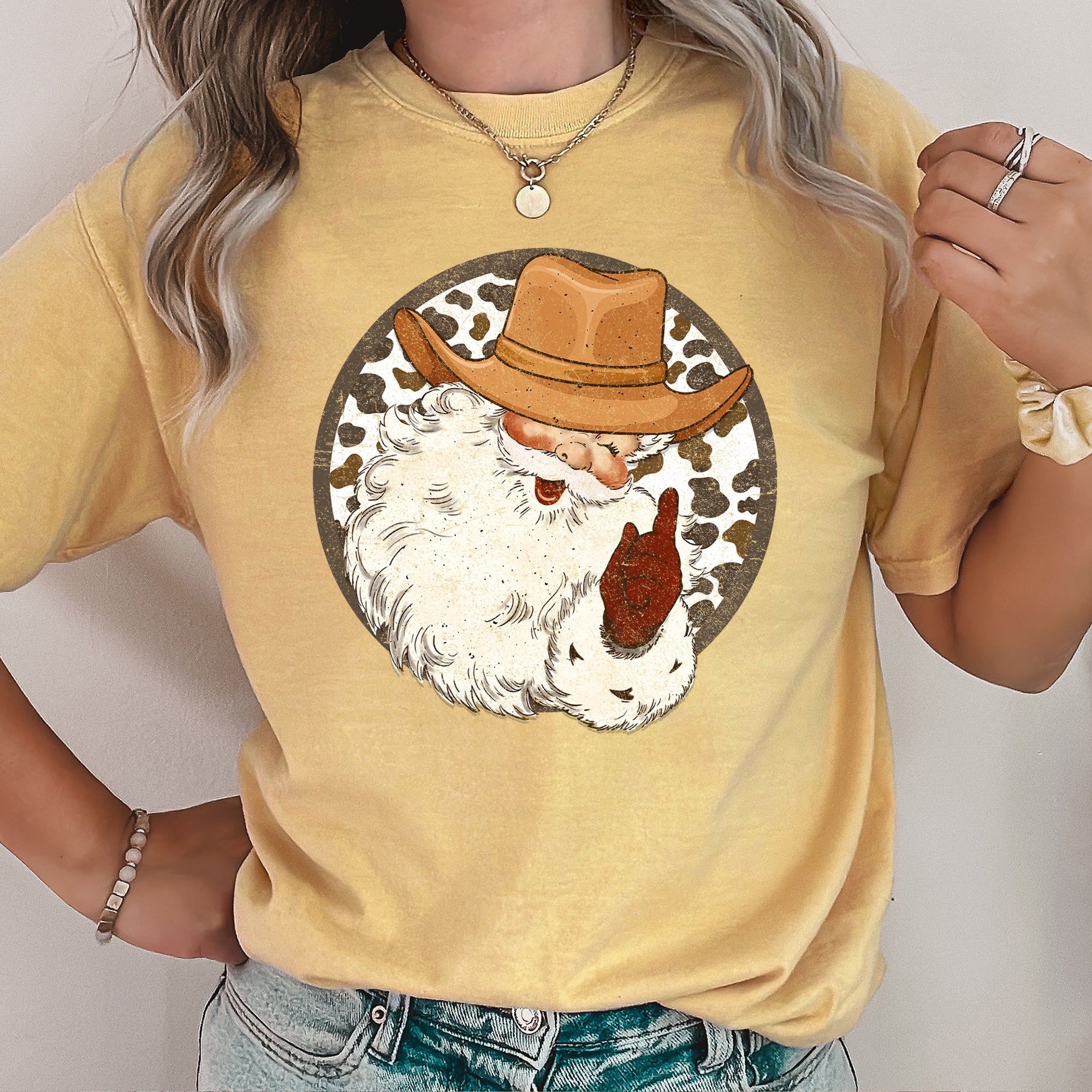 Western Cowboy Santa Hat Cow Print Christmas Retro Vintage Western Holiday Theme Comfort Colors Tee