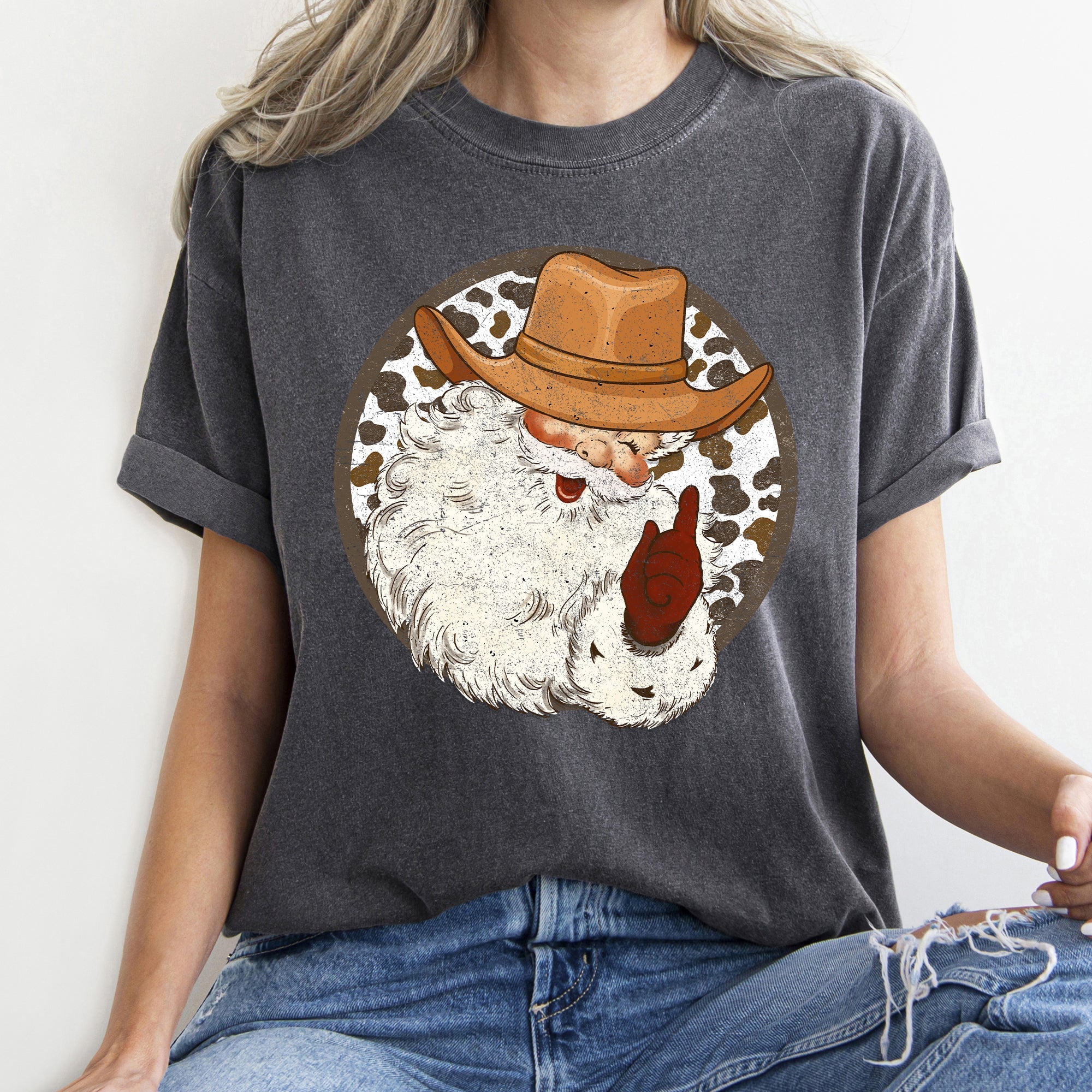 Western Cowboy Santa Hat Cow Print Christmas Retro Vintage Western Holiday Theme Comfort Colors Tee