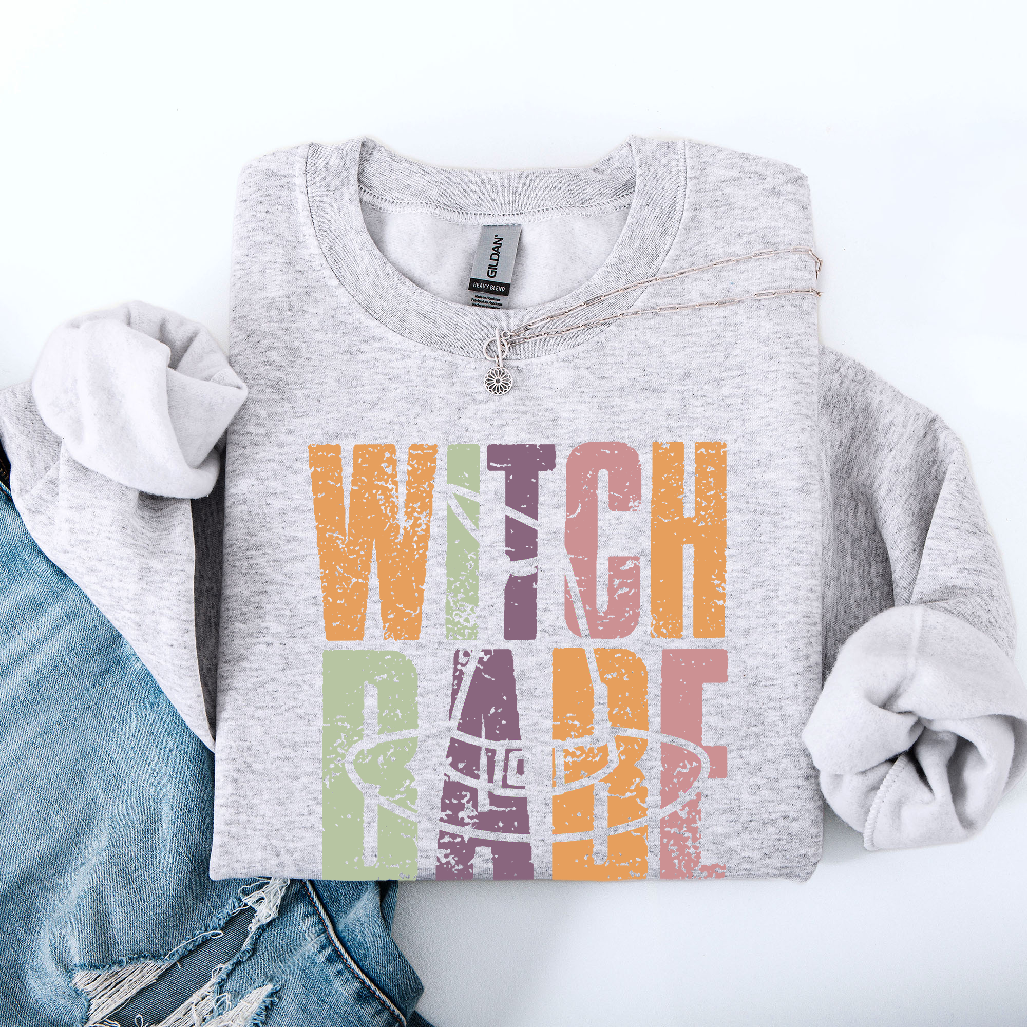 Witch Babe Halloween Mood Vibes Cozy Nightfall Mystic Spirit Edition Extra Sweatshirt