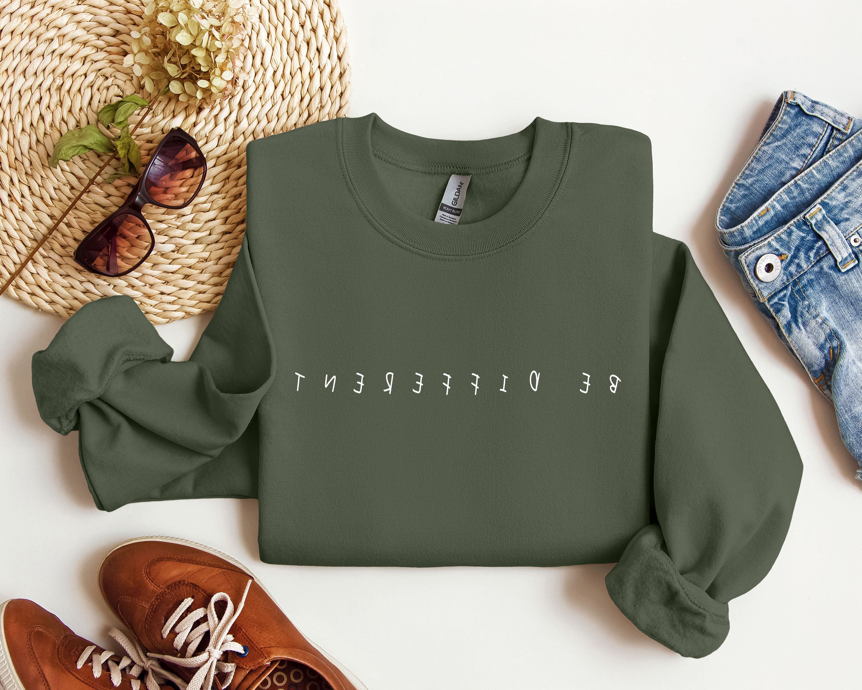 Be Different Be Bold Stay Curious Sarcastic College Humor Everyday Graphic Sweatshirt