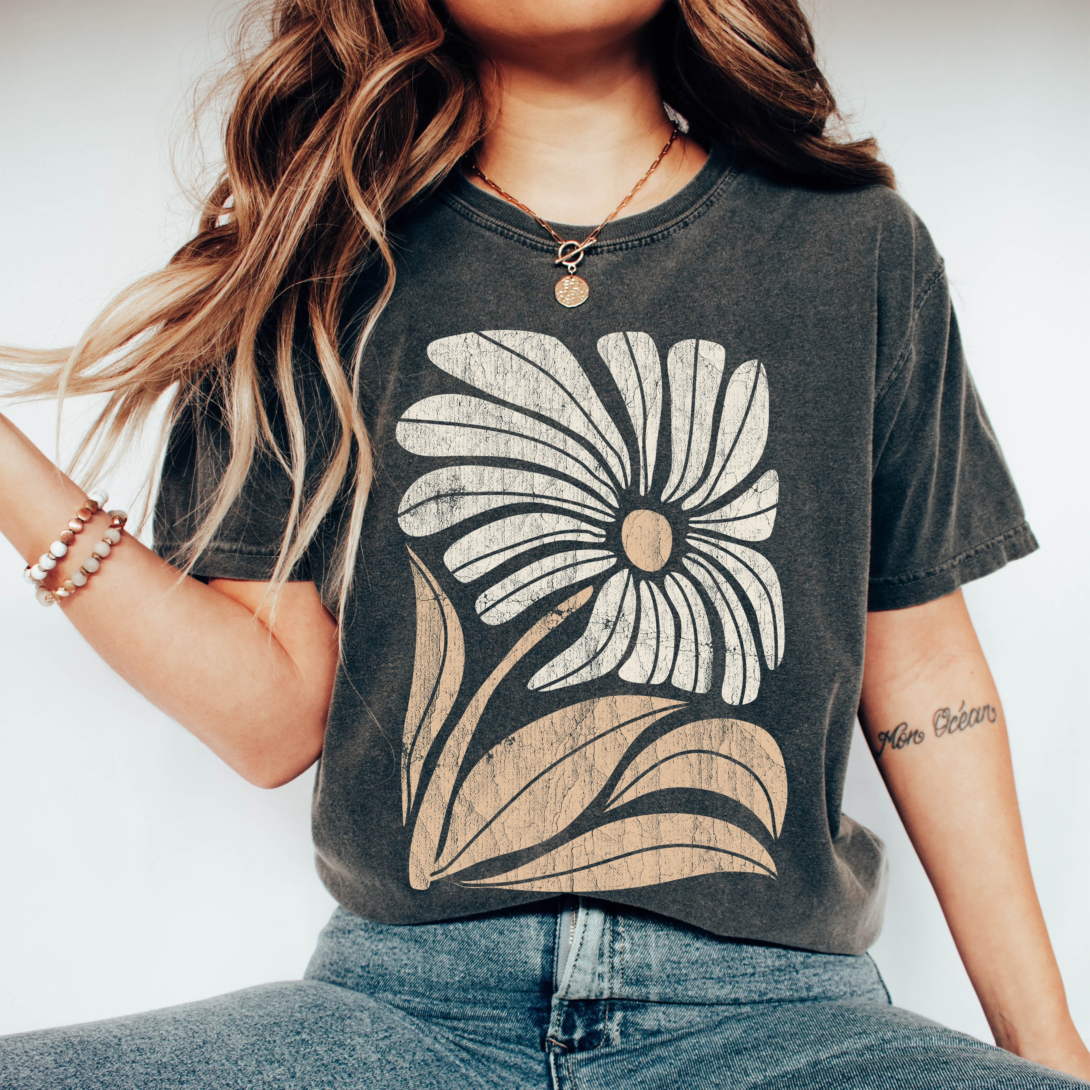 Boho Floral Vintage Ethereal Garden Motif With Delicate Petals And Foliage Comfort Colors Tee