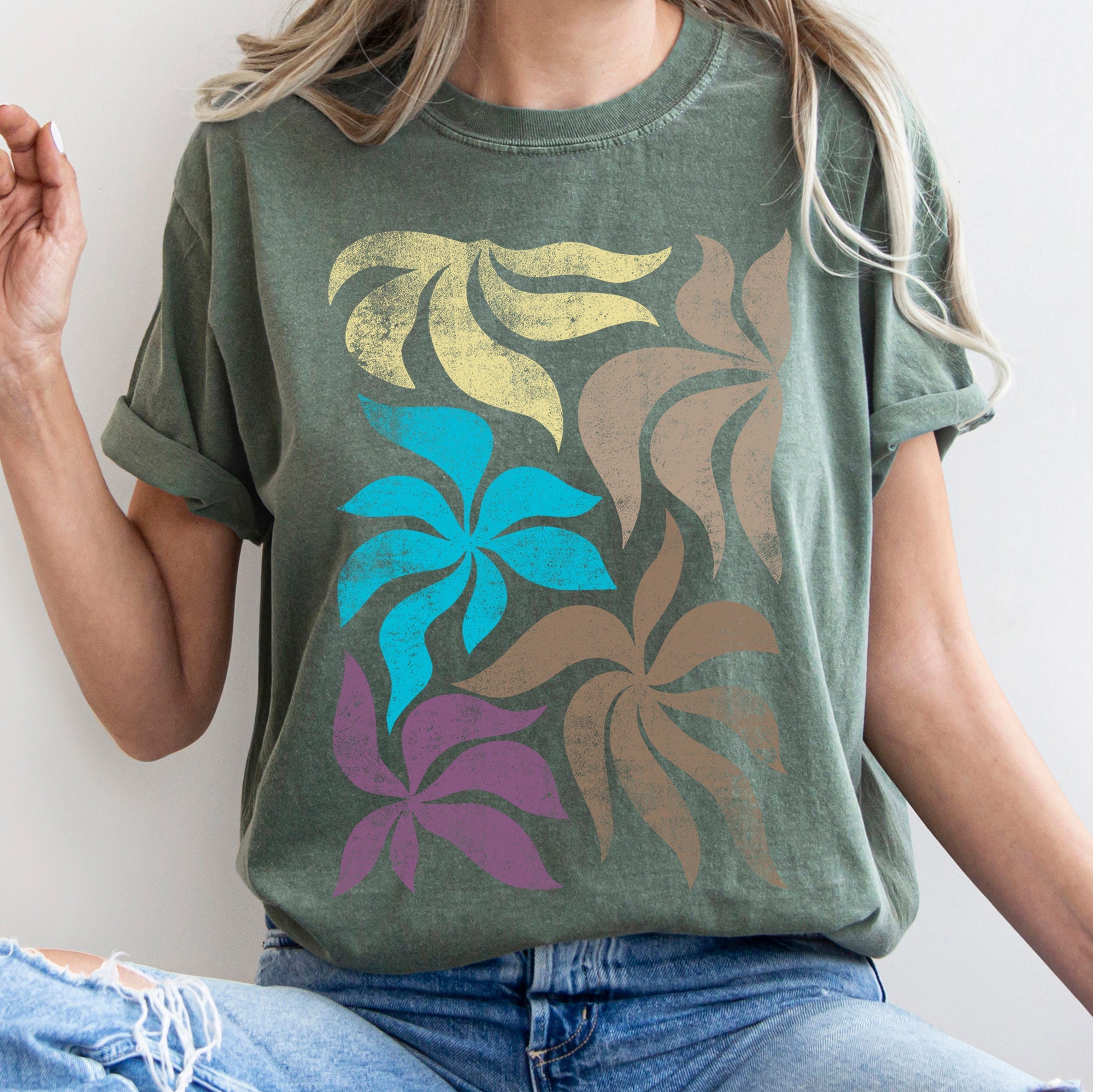 Boho Folk Art Vintage Leaves Dreamy Botanical Print With Wildflower Accents Comfort Colors Tee