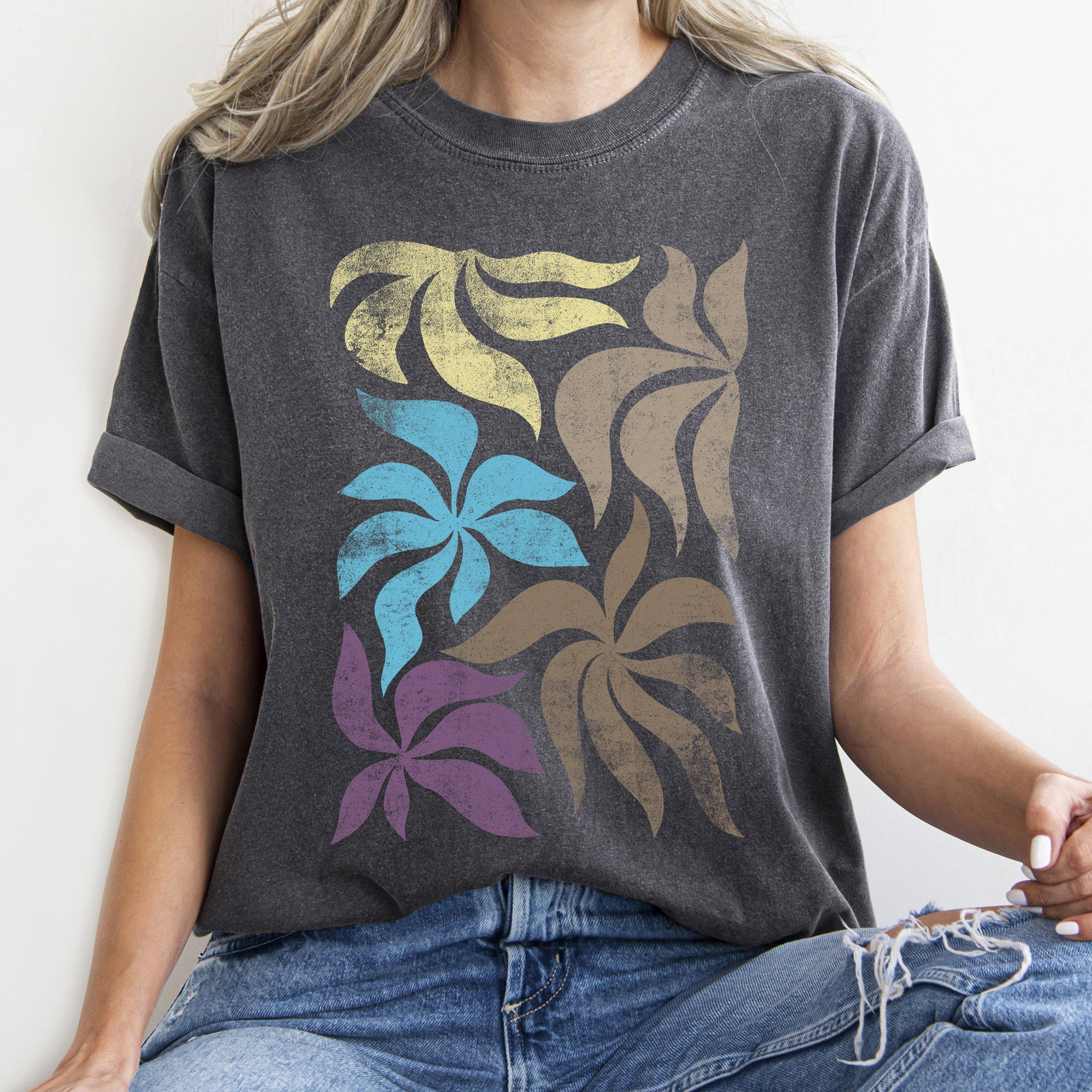 Boho Folk Art Vintage Leaves Dreamy Botanical Print With Wildflower Accents Comfort Colors Tee