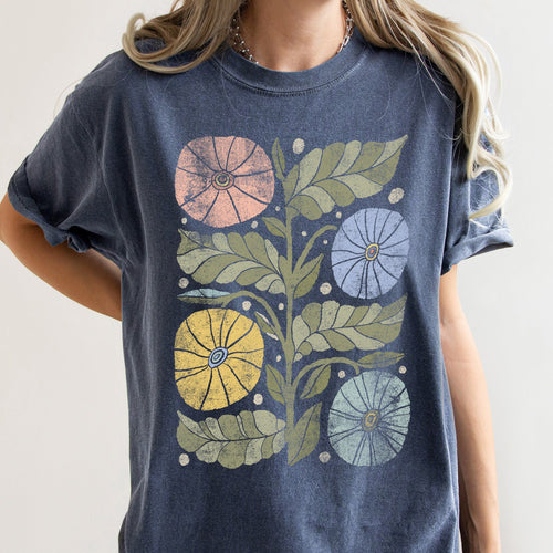 Boho Folk Art Chic Flower Comfort Colors Tee