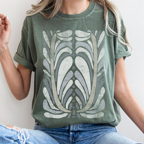 Boho Folk Art Vintage Flower Medallion Floral Motif With Rustic Heritage Charm Comfort Colors Tee