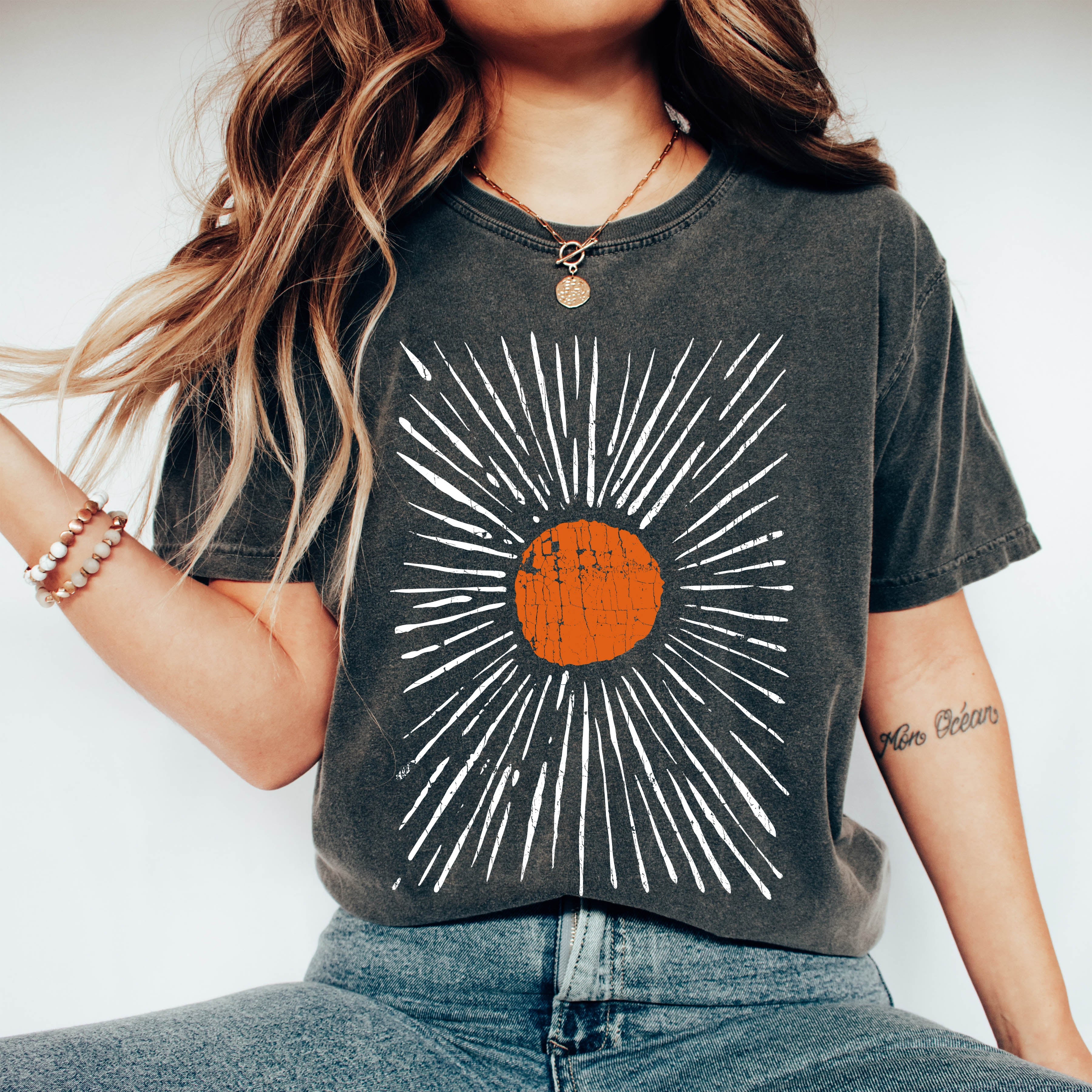 Sunburst Vintage Comfort Colors Tee