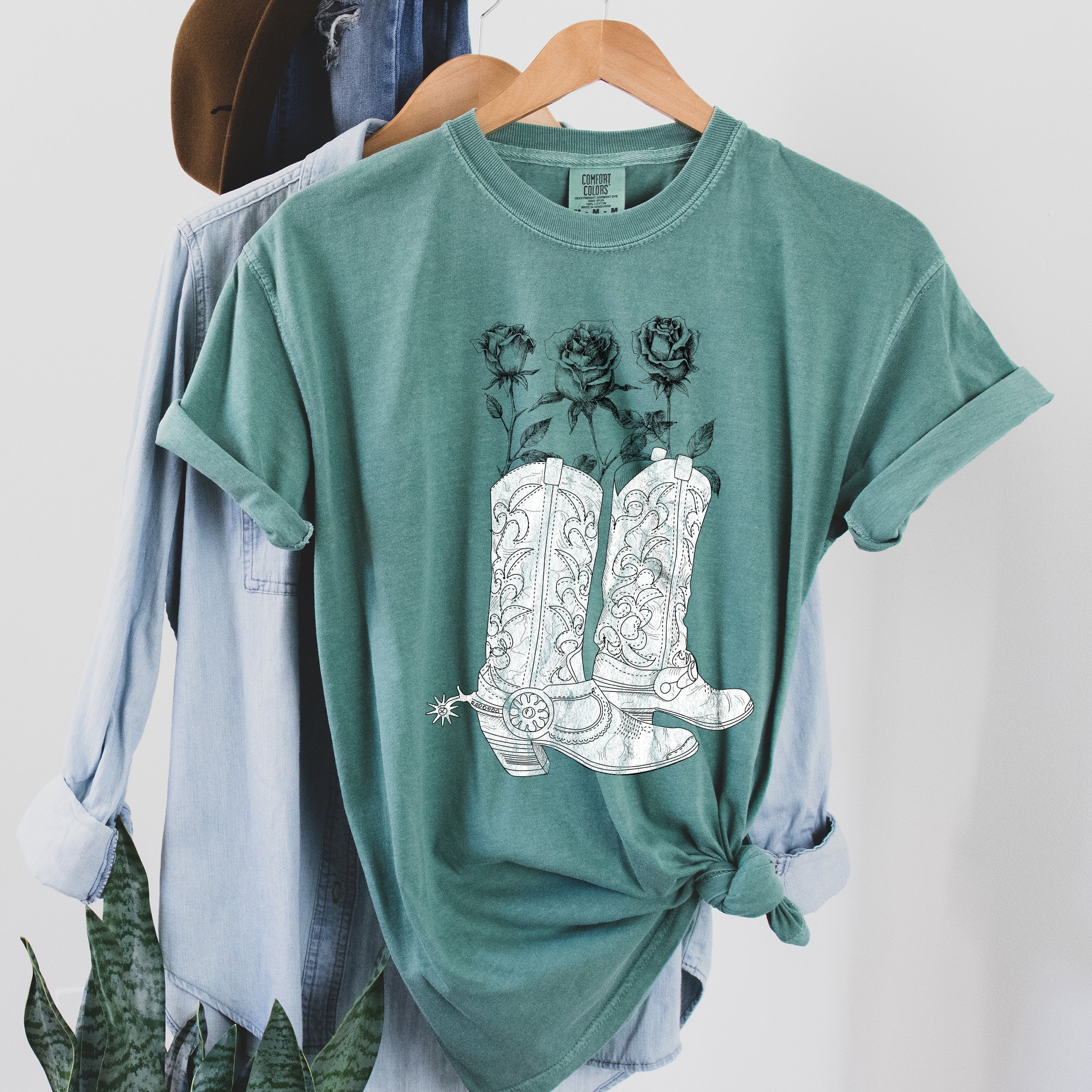 Country Roses And Boots Vintage Floral Country Farmhouse Style Comfort Colors Tee