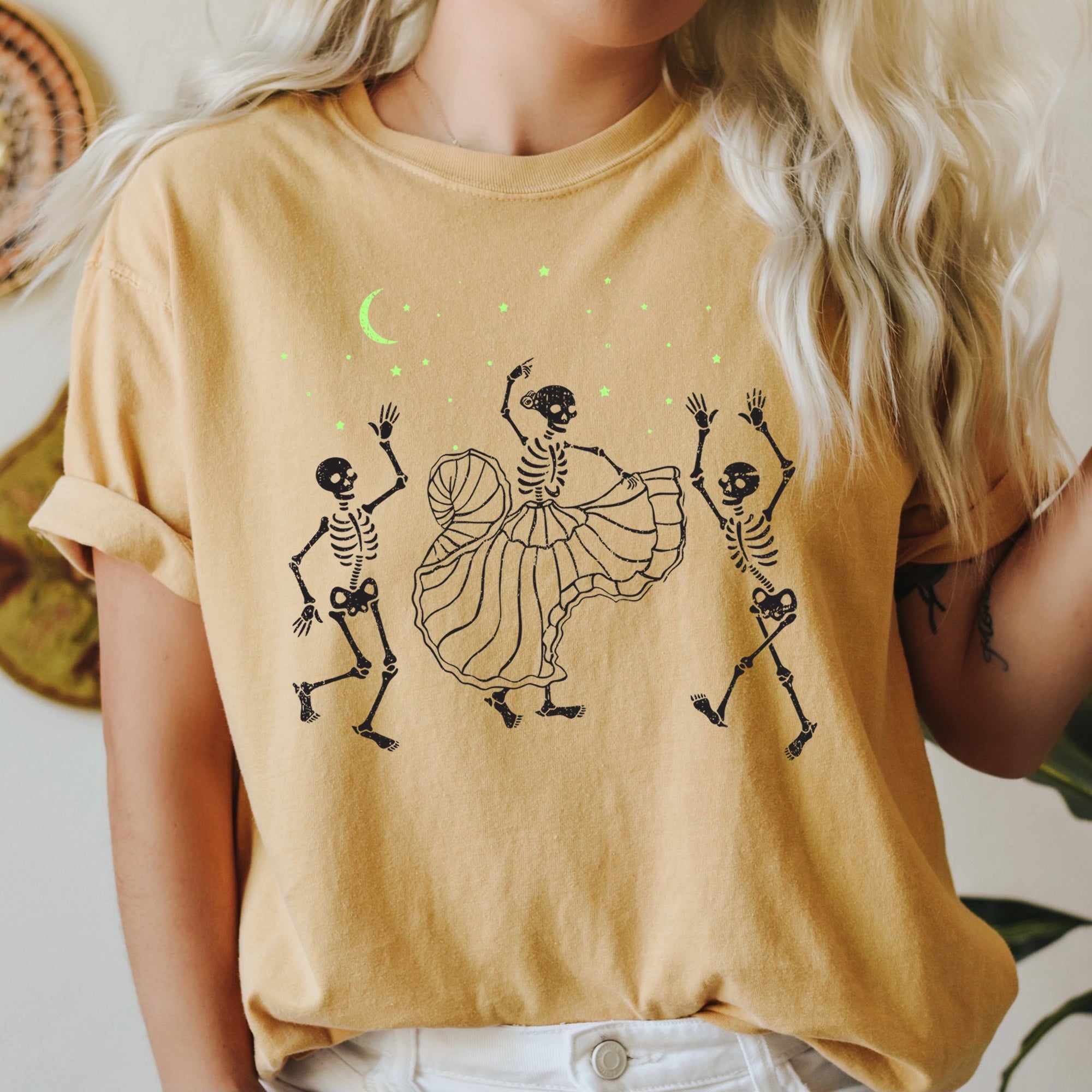 Dancing Skeletons At Night Retro Halloween Night Scene Vintage Illustration Comfort Colors Tee