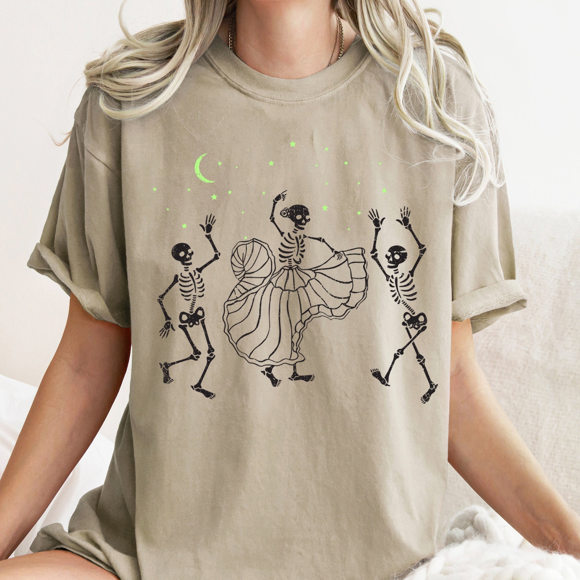 Dancing Skeletons At Night Retro Halloween Night Scene Vintage Illustration Comfort Colors Tee