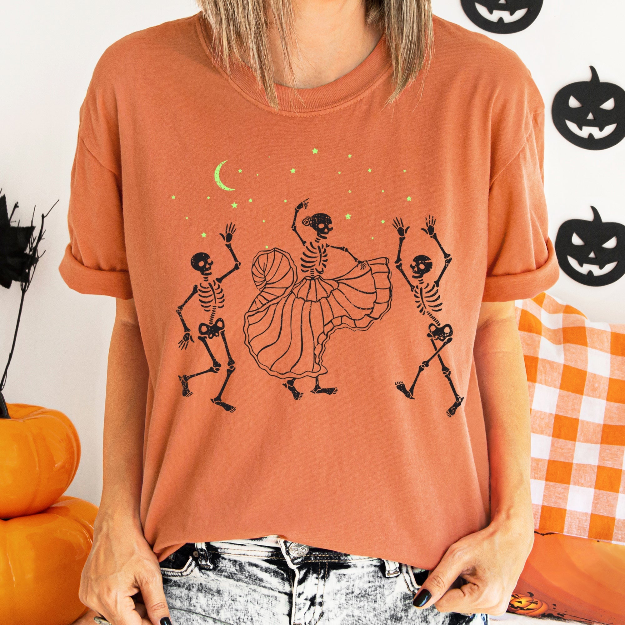 Dancing Skeletons At Night Retro Halloween Night Scene Vintage Illustration Comfort Colors Tee