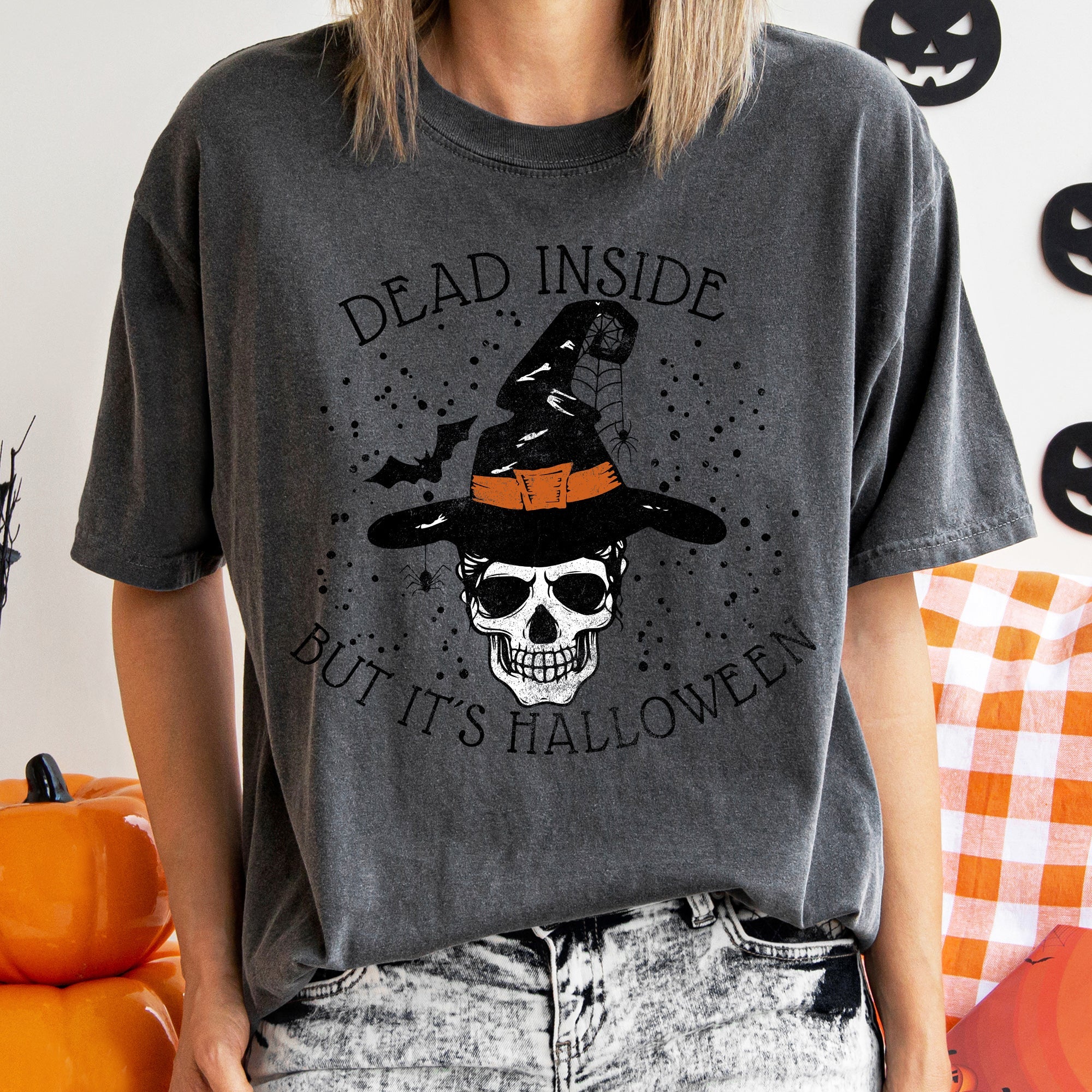 Dead Inside Skull Halloween Night Creature Vintage Distressed Skull Art Illustration Comfort Colors Tee