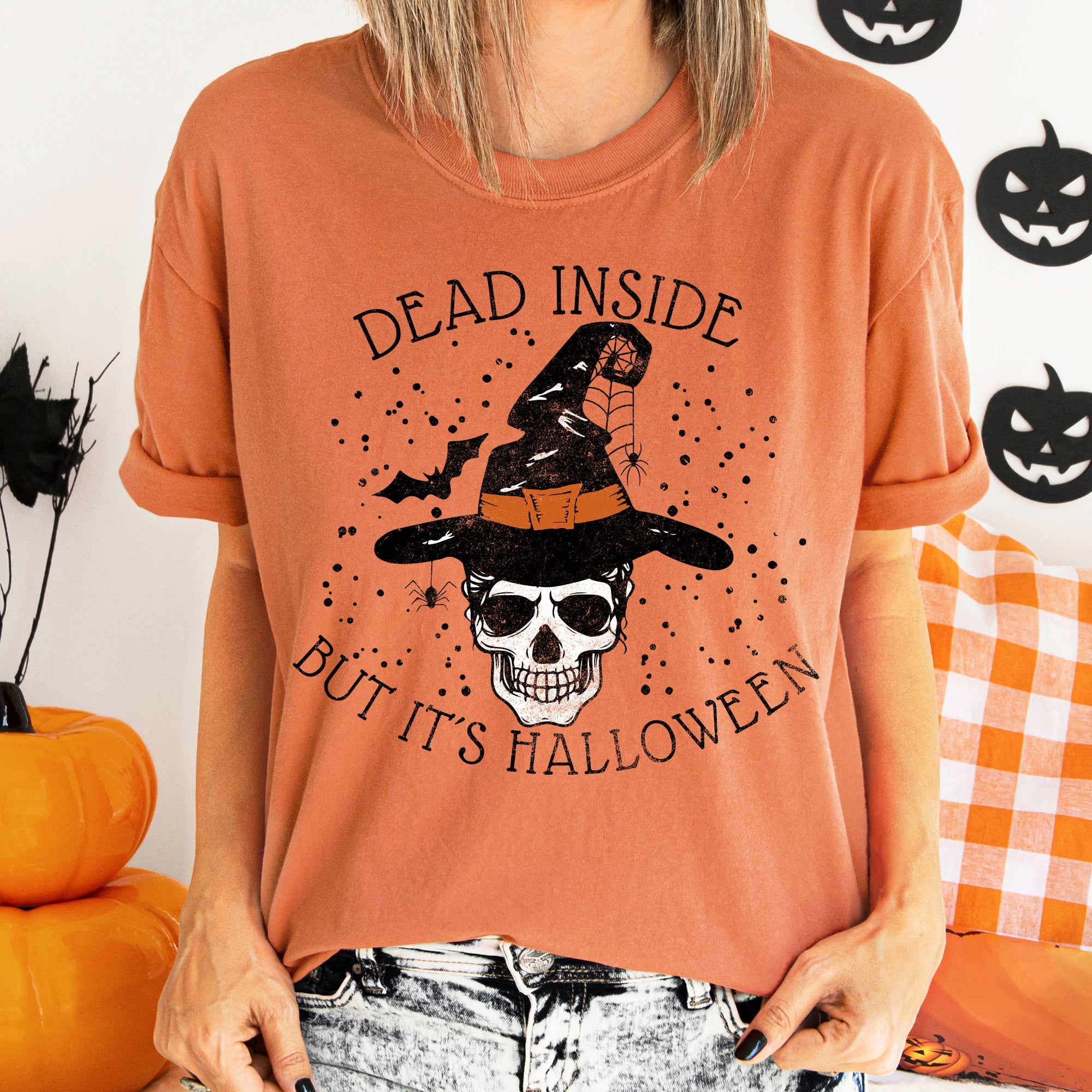 Dead Inside Skull Halloween Night Creature Vintage Distressed Skull Art Illustration Comfort Colors Tee