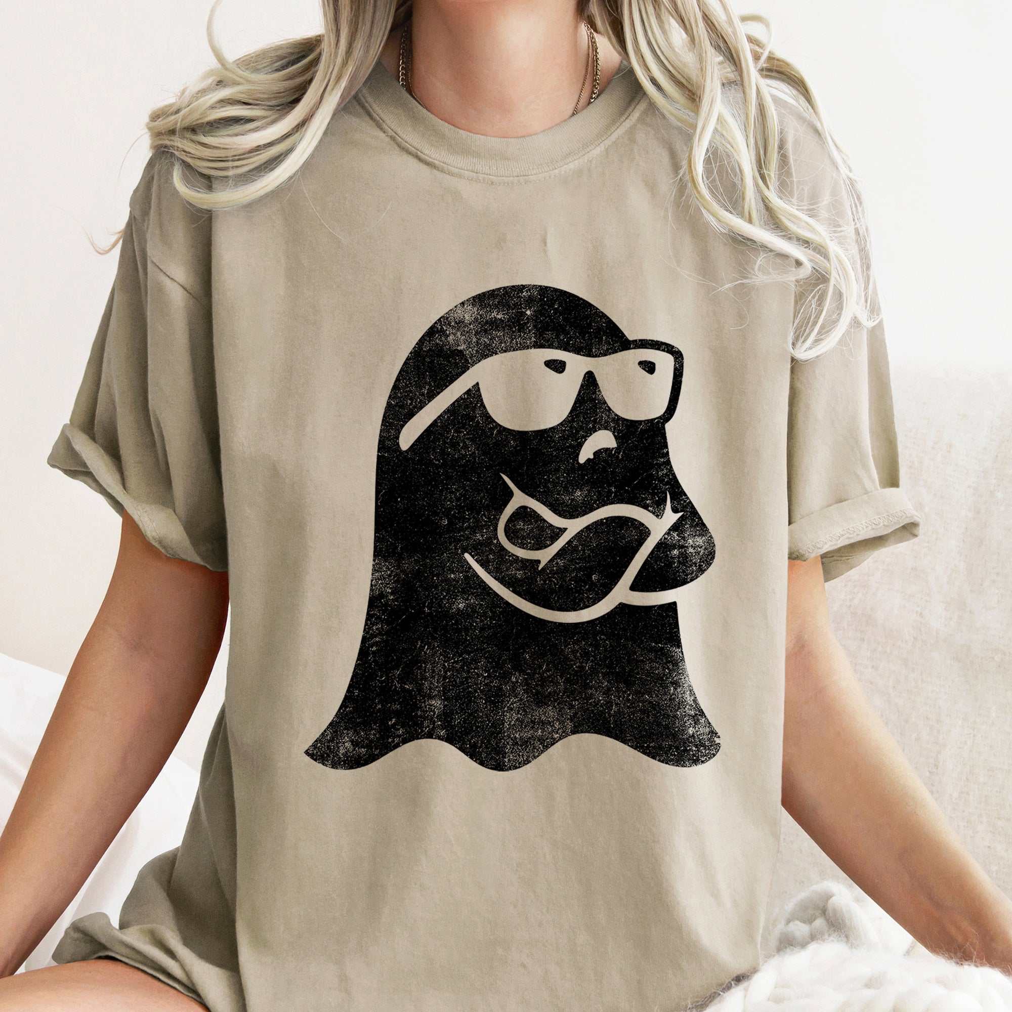 Ghost Arms Crossed Retro Halloween Vintage Night Ghost Silhouette Illustration In Classic Retro Style Comfort Colors Tee