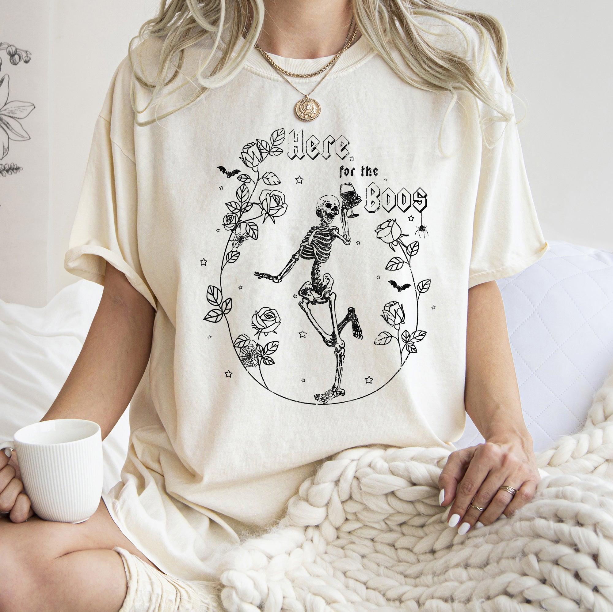 Here For The Boos Retro Halloween Vintage Night Party Spooky Illustration Comfort Colors Tee