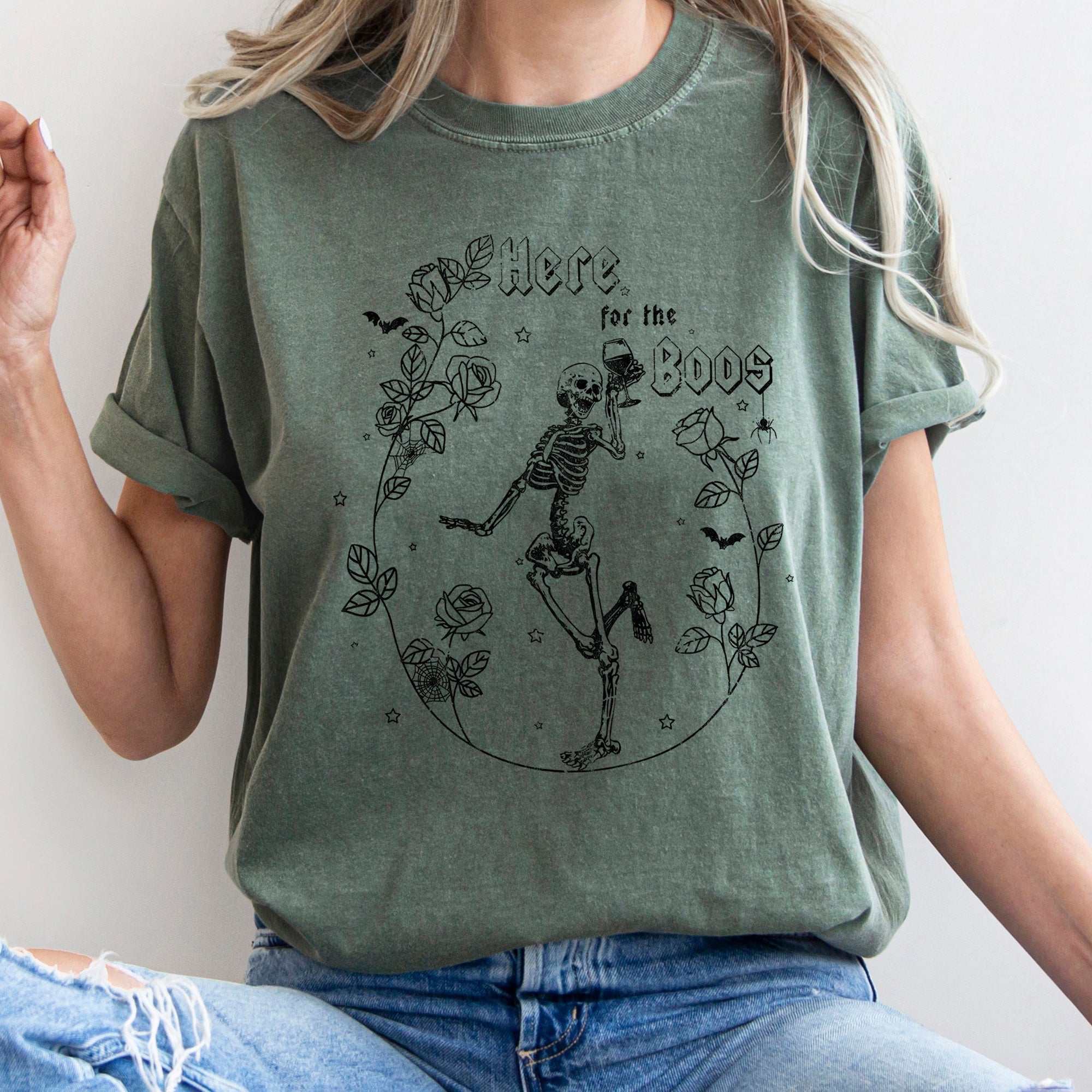 Here For The Boos Retro Halloween Vintage Night Party Spooky Illustration Comfort Colors Tee