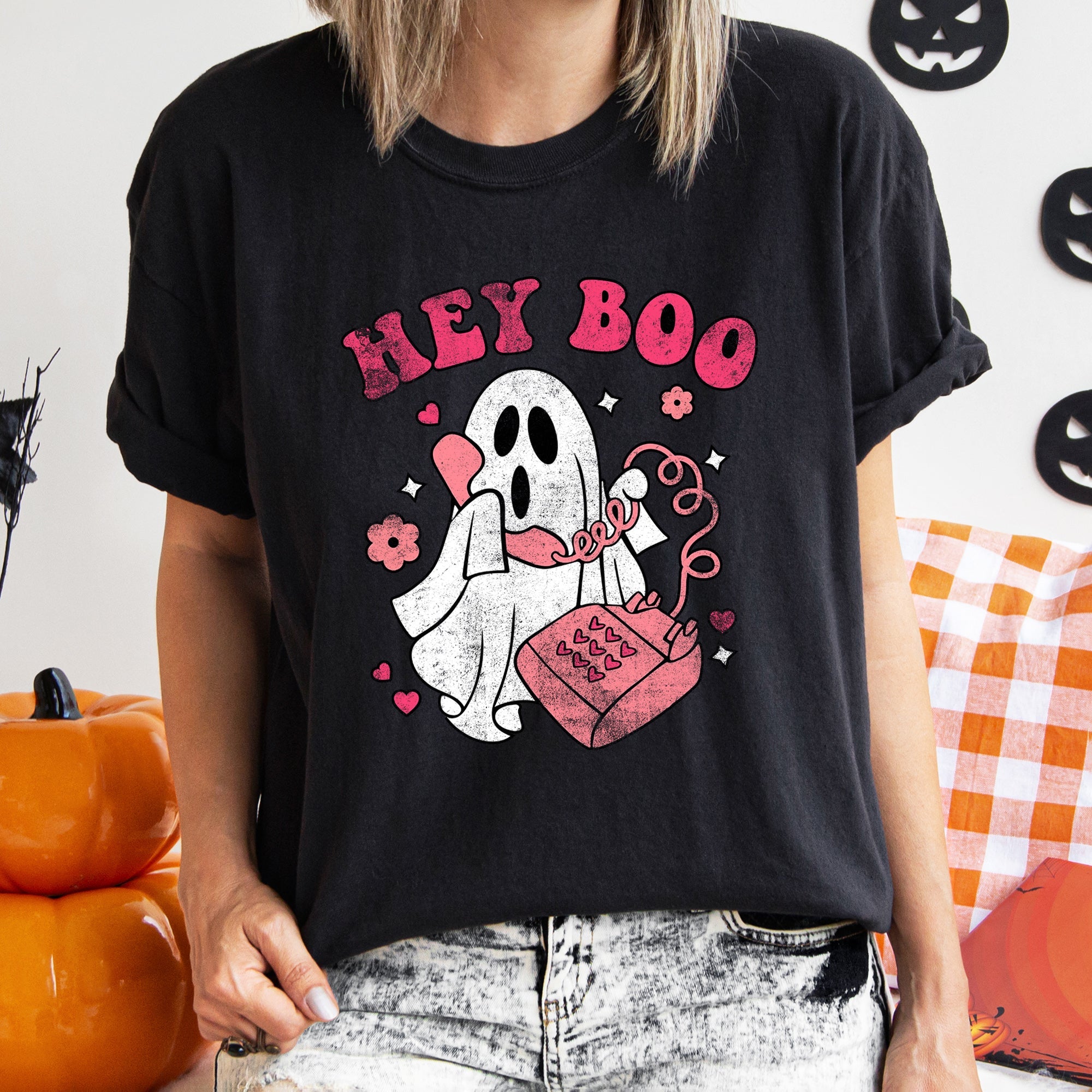 Hey Boo Retro Halloween Spooky Night Edition Vintage All Hallows Eve Comfort Colors Tee