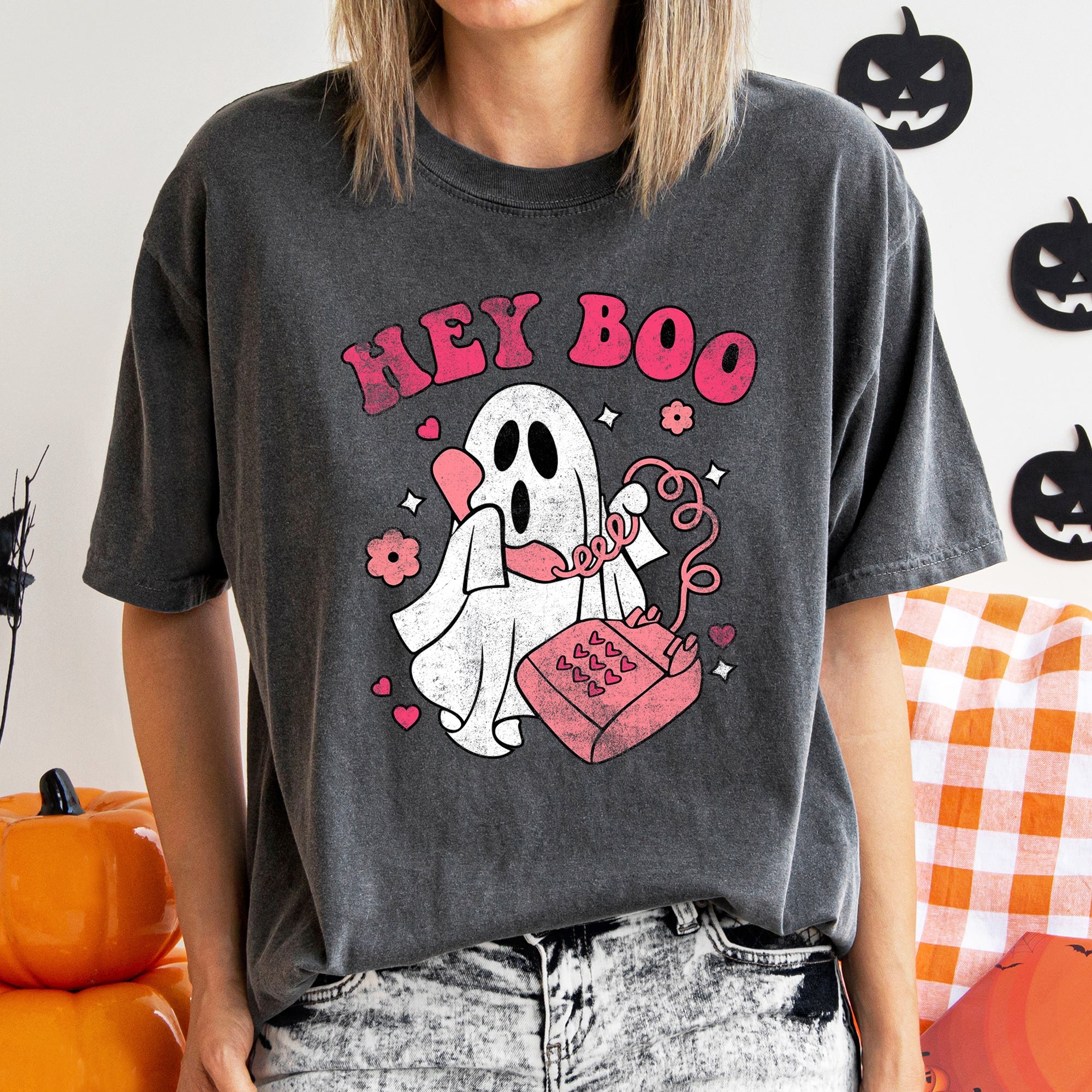 Hey Boo Retro Halloween Spooky Night Edition Vintage All Hallows Eve Comfort Colors Tee