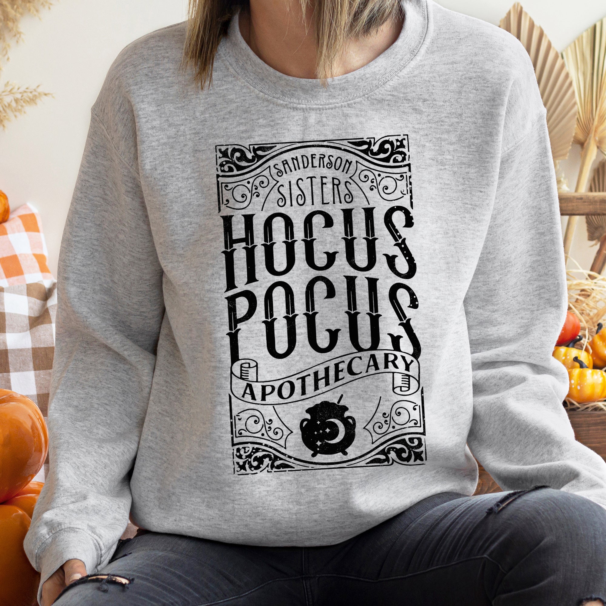 Hocus Pocus Vintage Halloween Spirit Of Salem Limited Edition Cozy Deluxe Sweatshirt