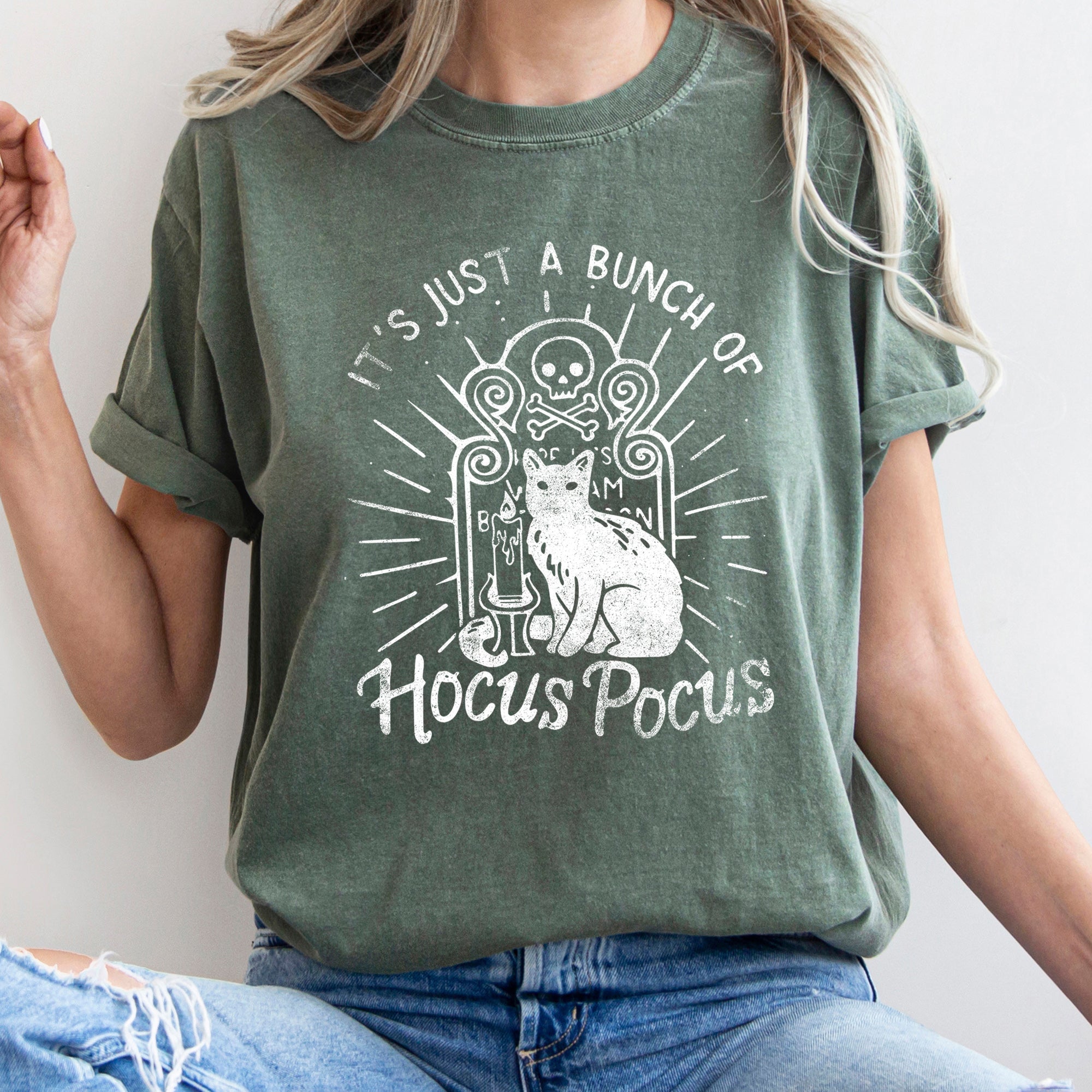 It's Just A Bunch Of Hocus Pocus Retro Halloween Vintage Edition Limited Comfort Colors Tee
