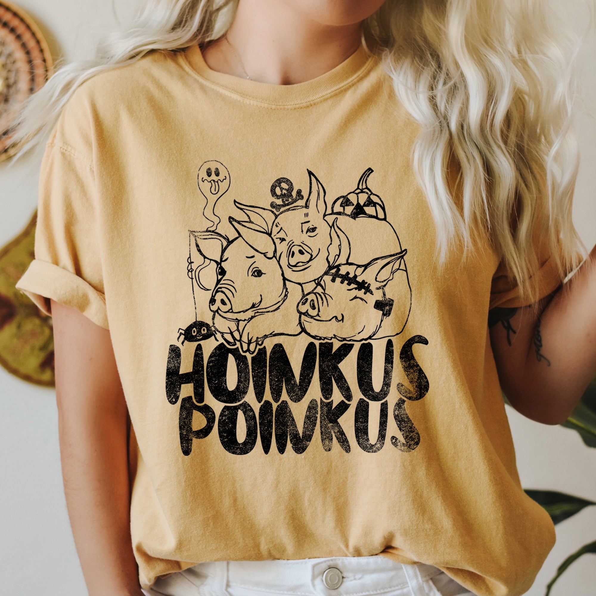 Hoinkus Poinkus Retro Halloween Nostalgic Night Parade Collection Vintage Vibe Edition Comfort Colors Tee