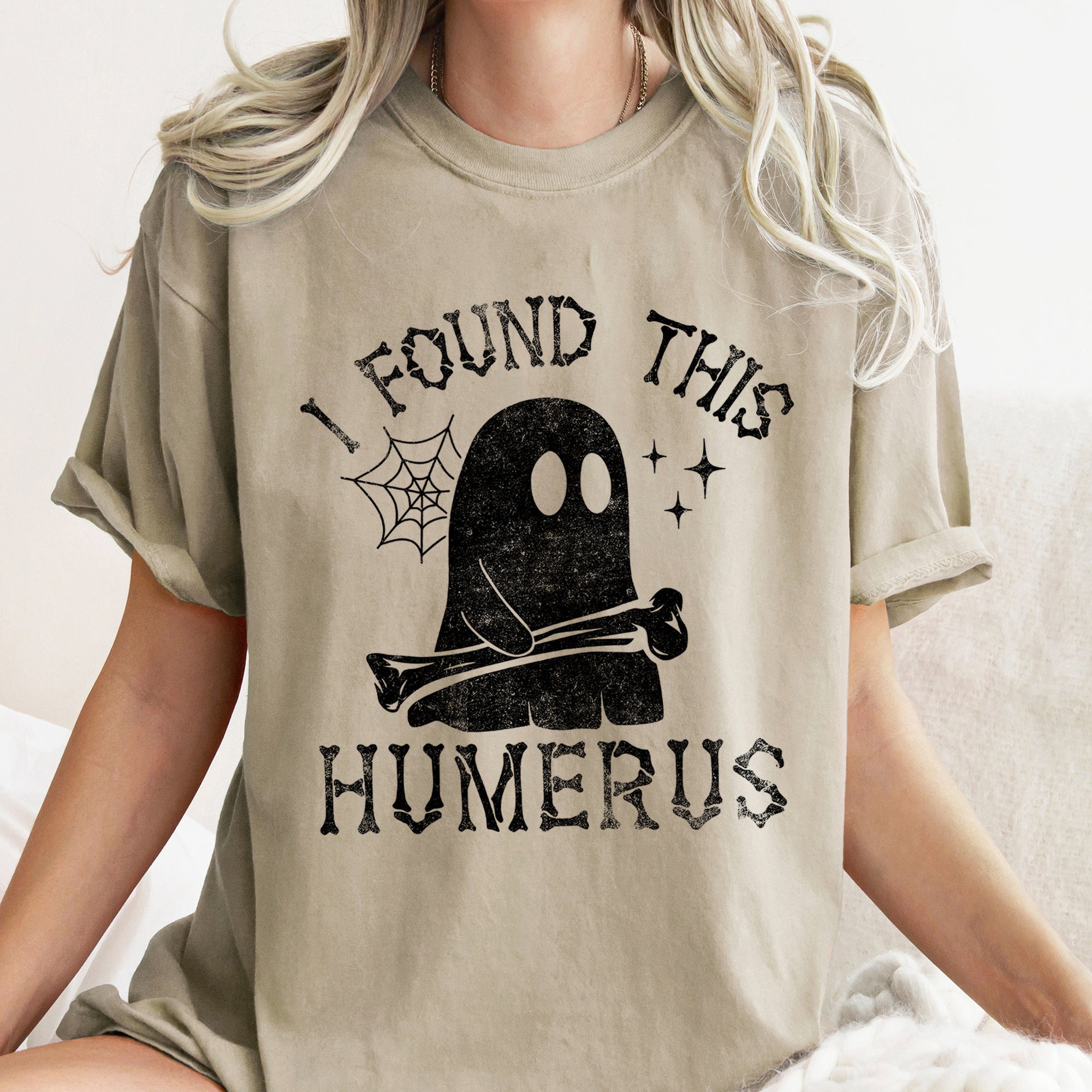 I Found This Humerus Retro Halloween Vintage Style Graphic Edition Comfort Colors Tee
