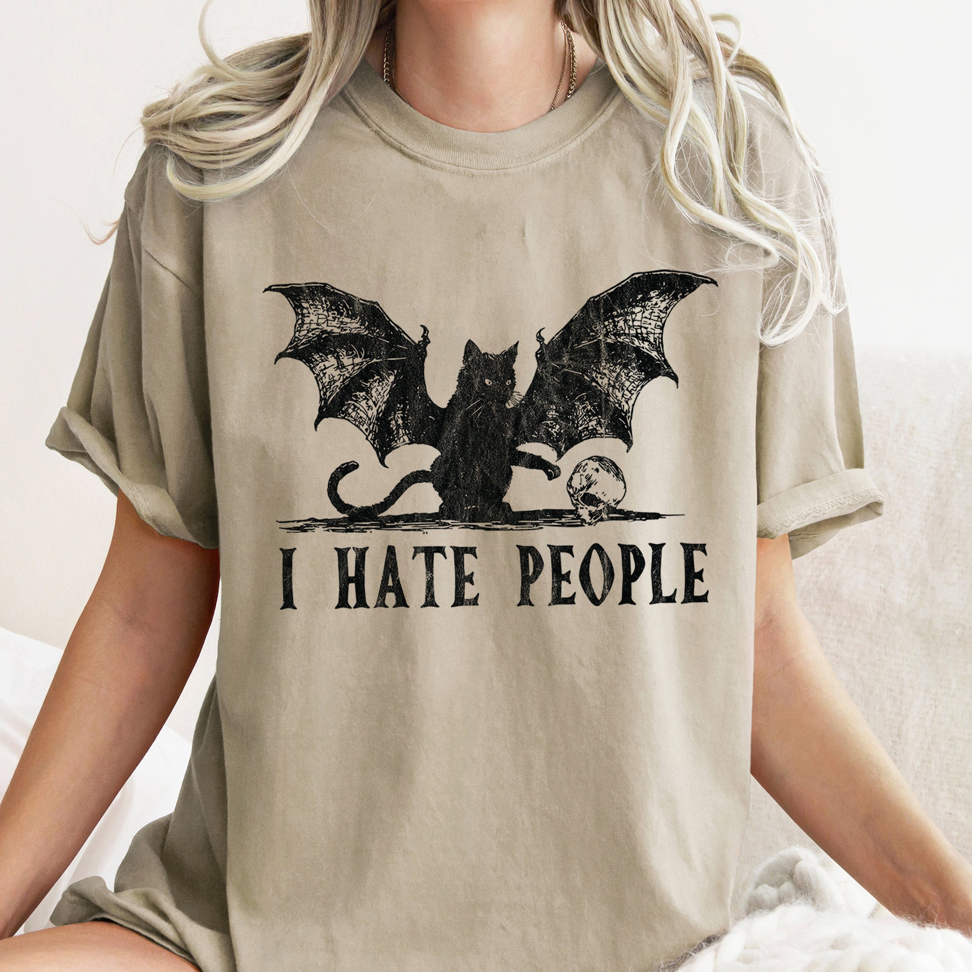 I Hate People Cat Bat Retro Halloween Vintage Edition Nostalgic Collectors Comfort Colors Tee