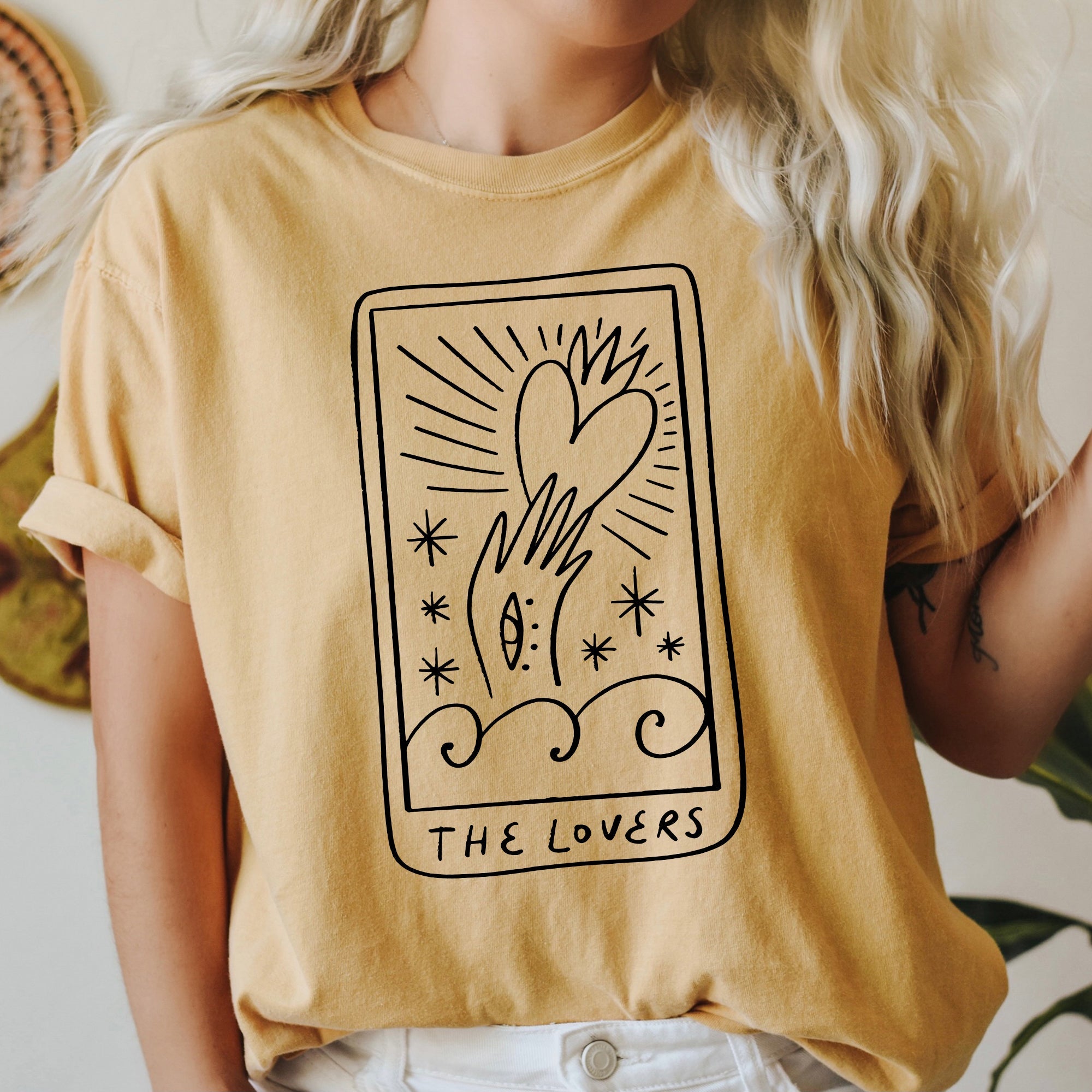 Lovers Tarot, Mystical, Magic Vintage Romance Design For Valentine's Day Comfort Colors Tee
