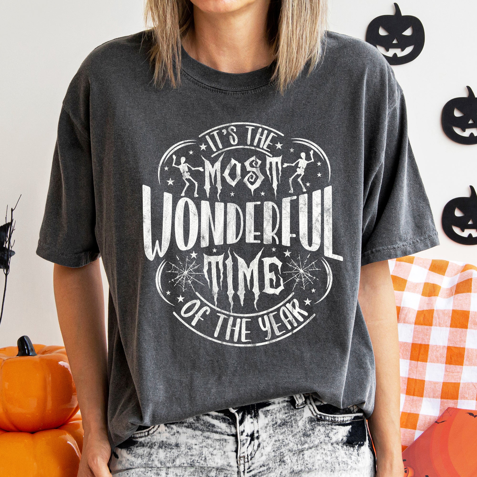 It's The Most Wonderful Time Of The Year Retro Halloween Classic Comfort Colors Tee