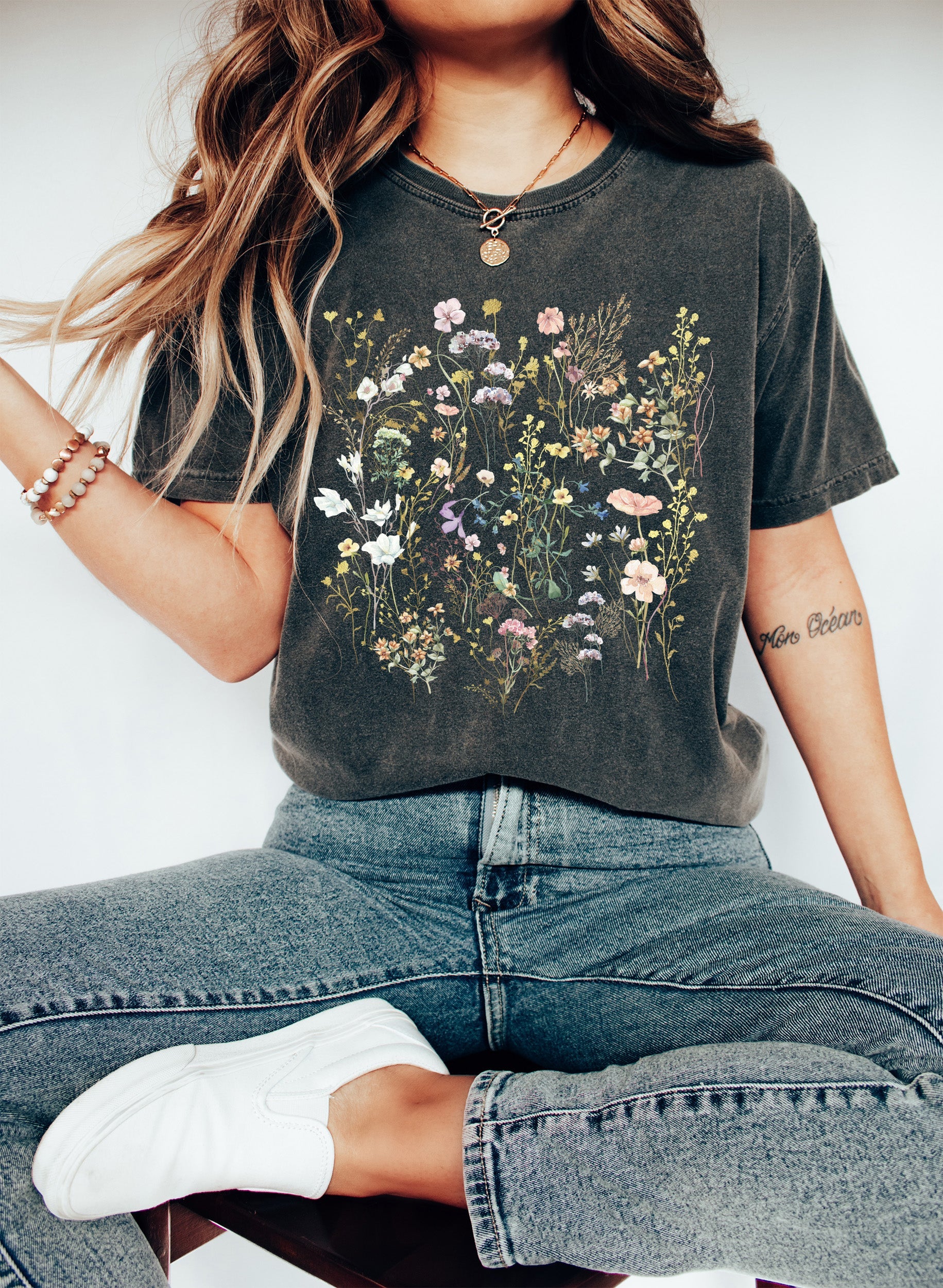 Boho Floral Vintage Wildflower Mix Comfort Colors Tee